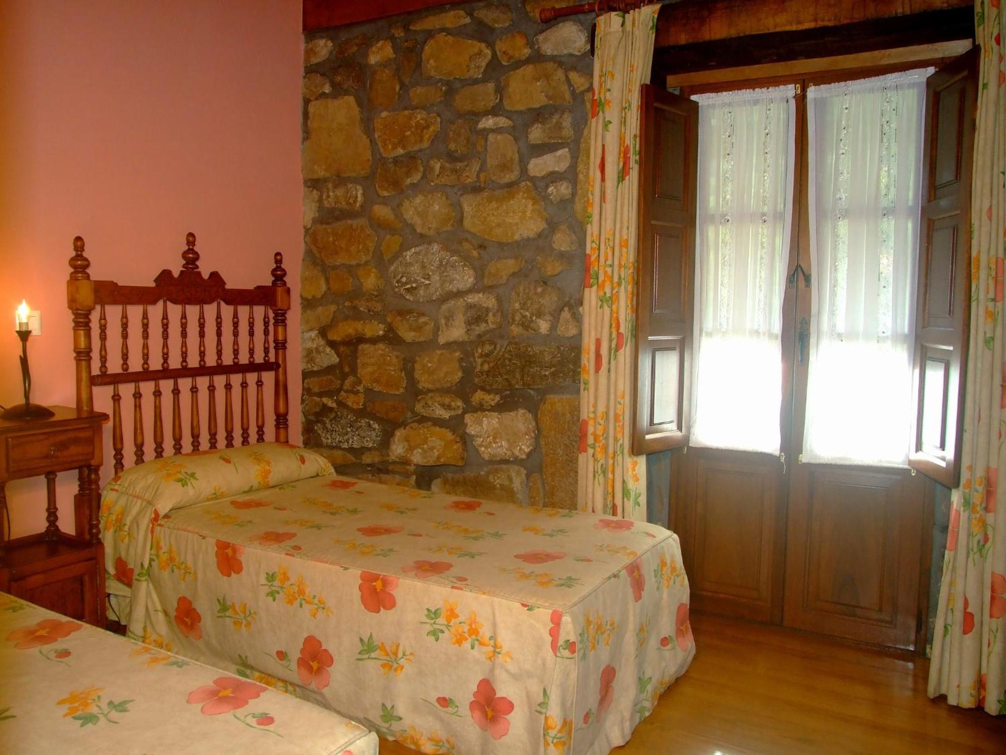 Holiday home Casucas De Ason Arredondo
