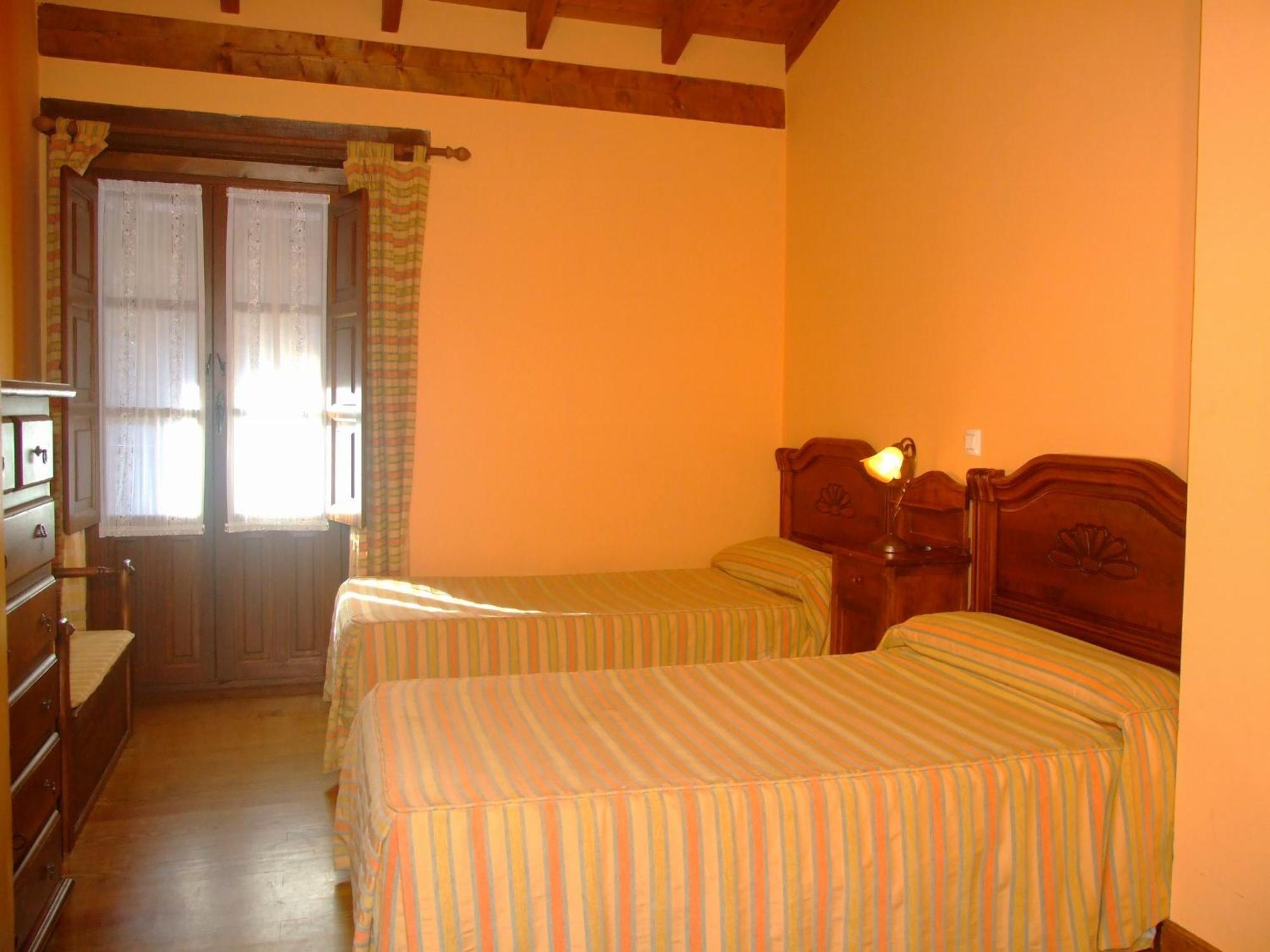 Holiday home Casucas De Ason