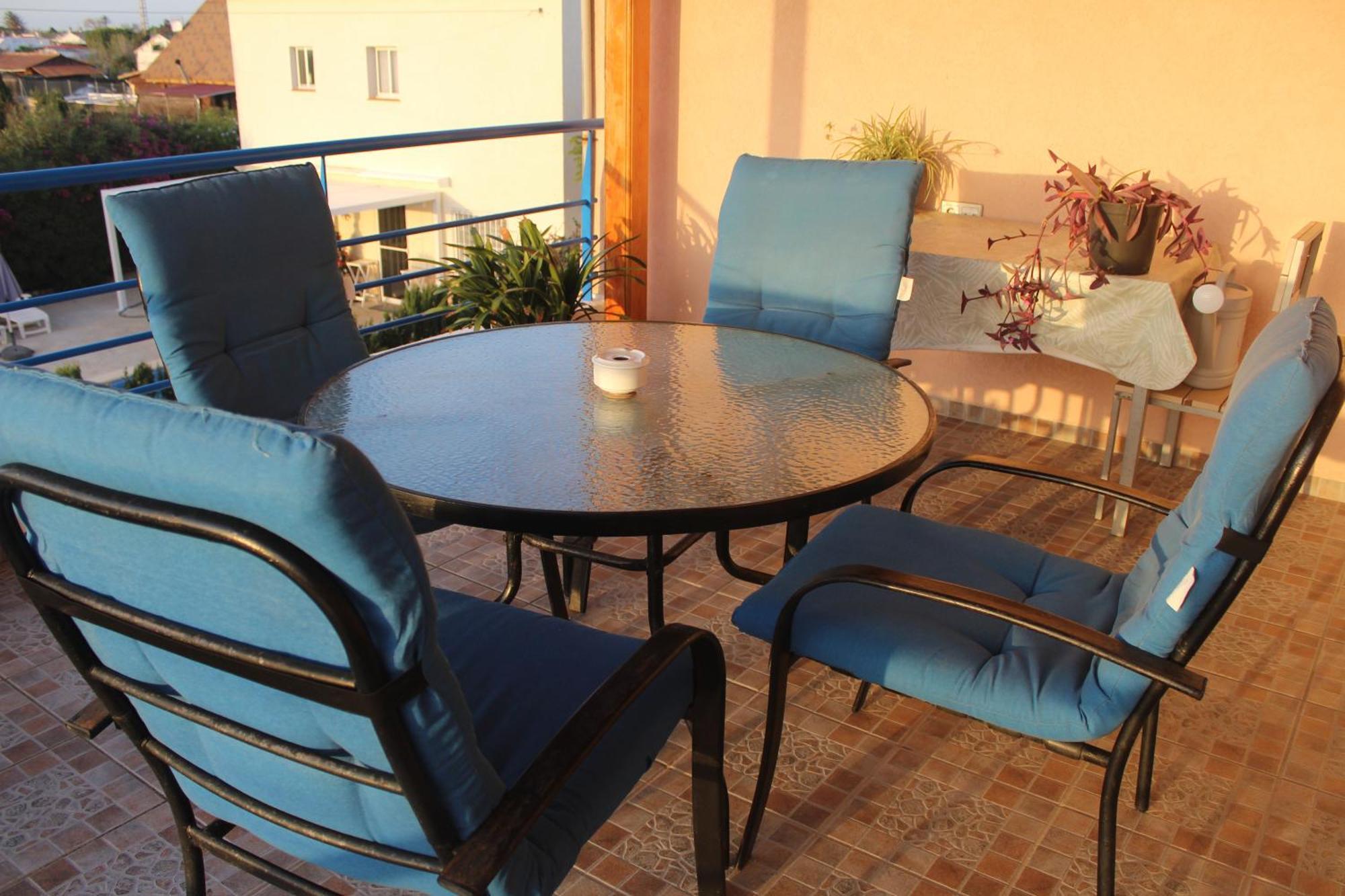 Apartment Casa Celidonia , De *