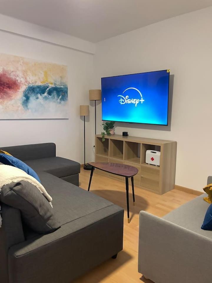 A 15 Minutos De La Juderia Con Parking Apartamento *