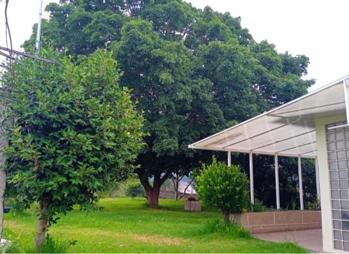 Bed & Breakfast A Casa De Abelleira Ponteareas