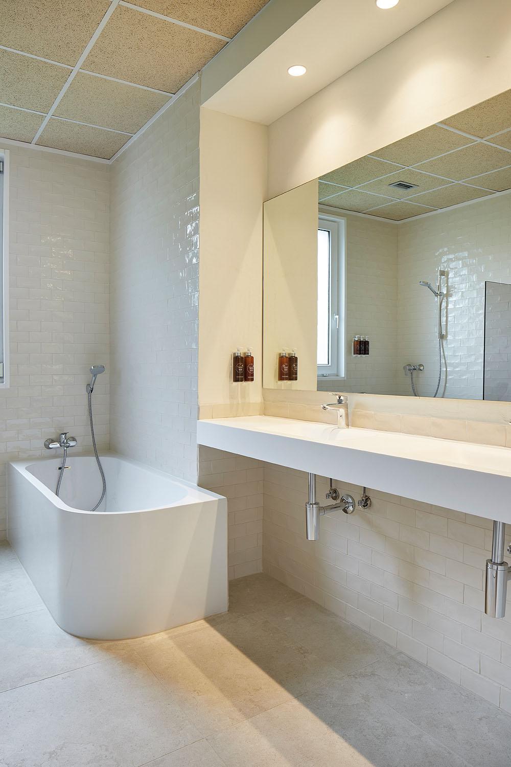 Hotel Sukha 4*