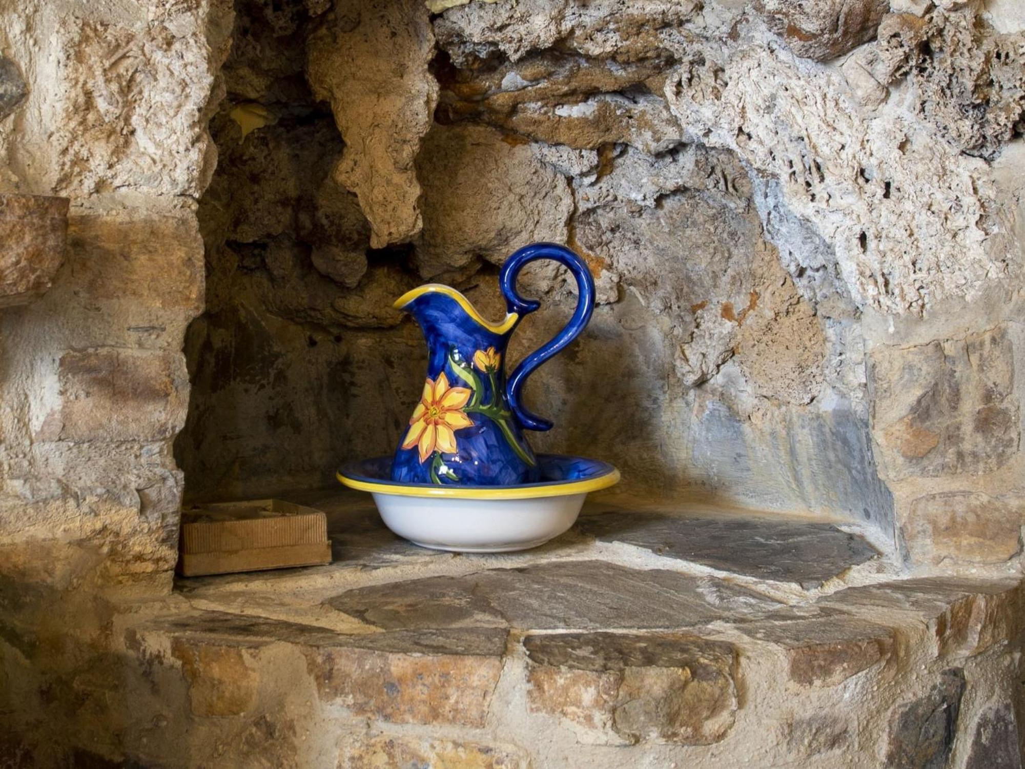 Potes Vinon - By Interhome