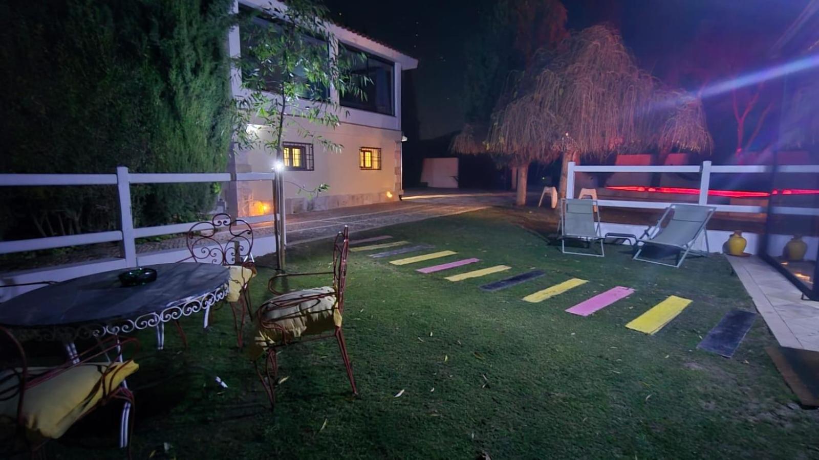 Country house Hearts & Ponies Con Piscinas Privadas Cerca De La Warner