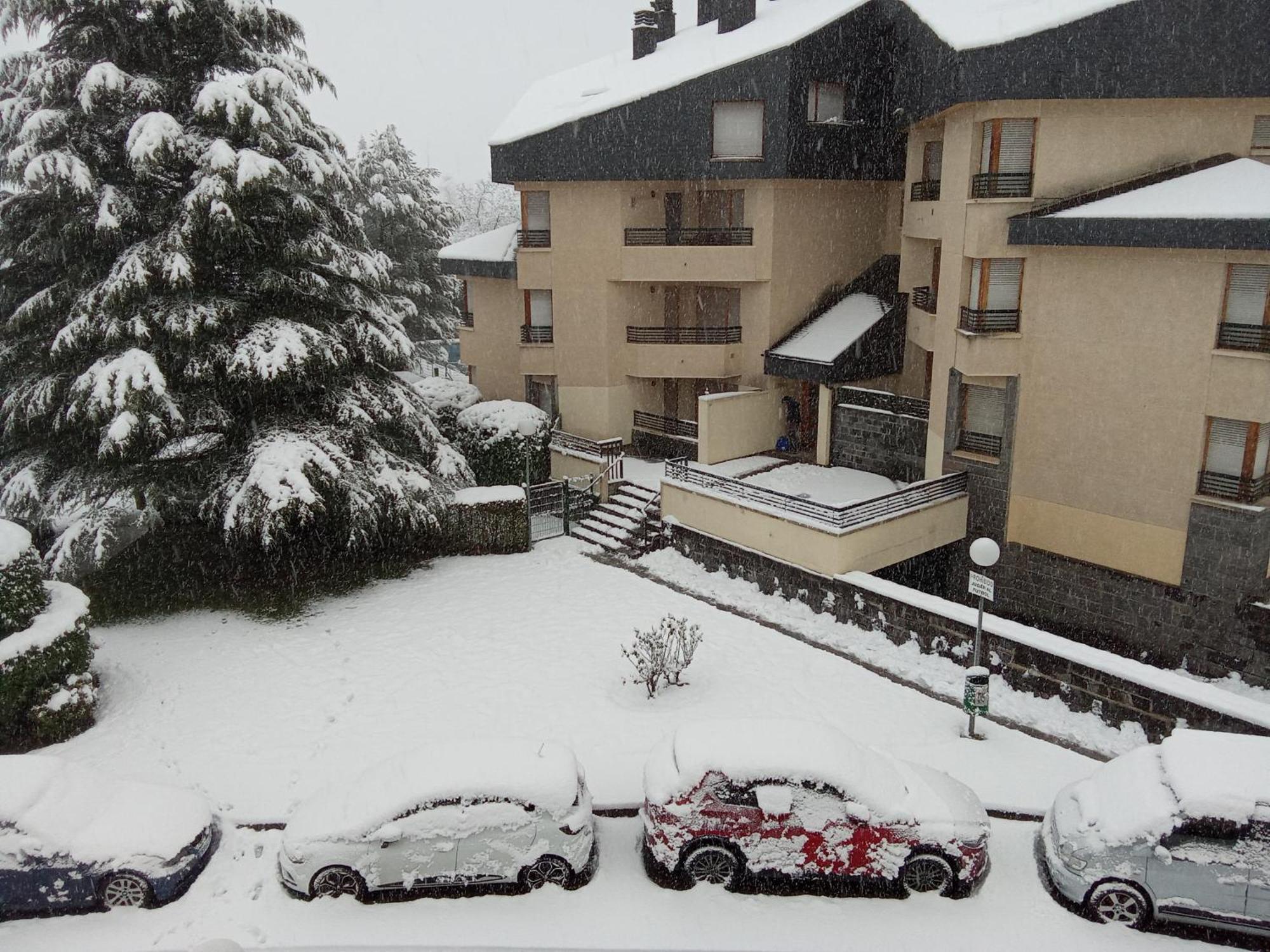 Apartamento Valles Blancos Biescas Biescas (Aragon)