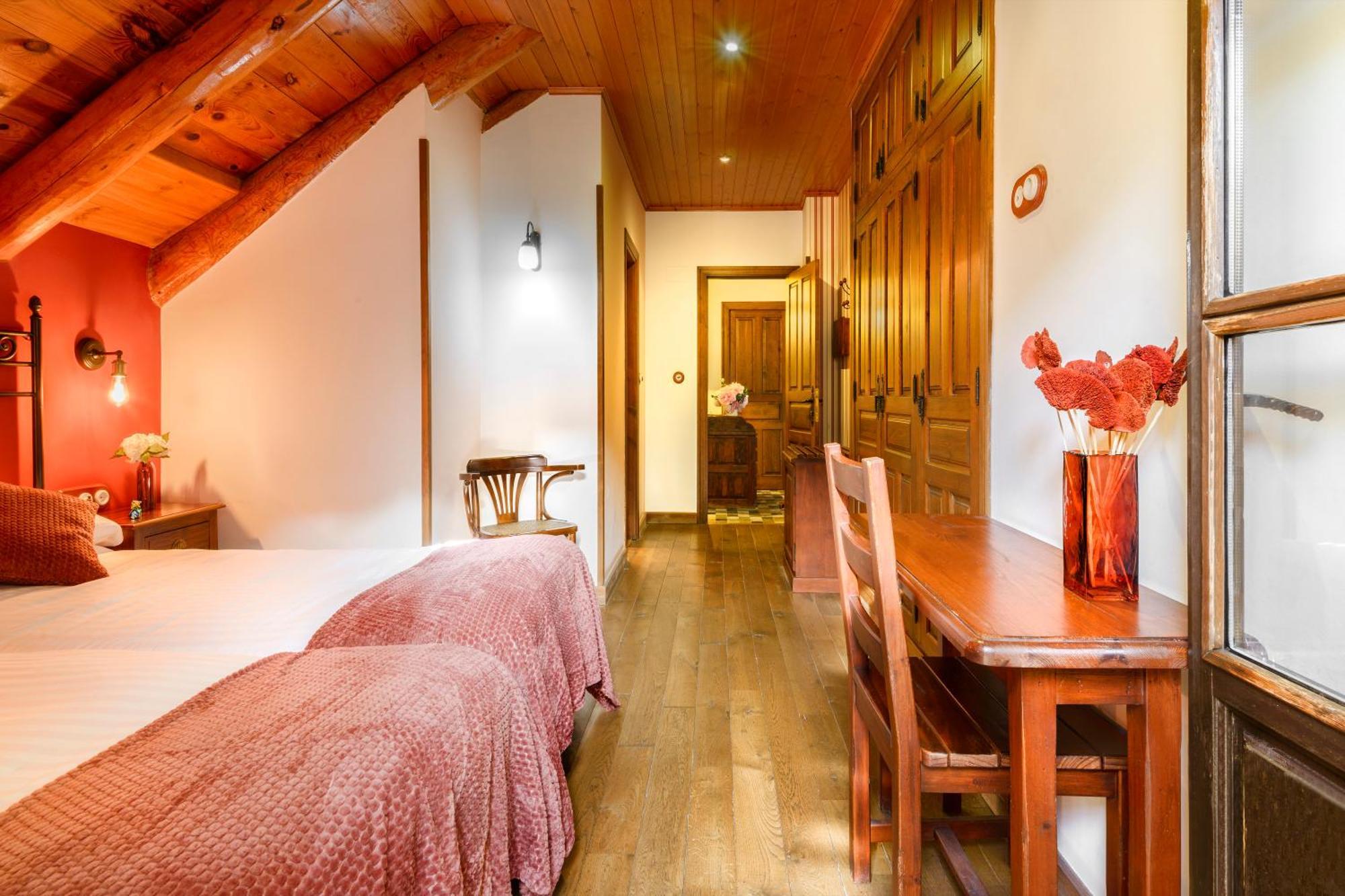 Rural El Mirador De Pirineos Hotel 4*