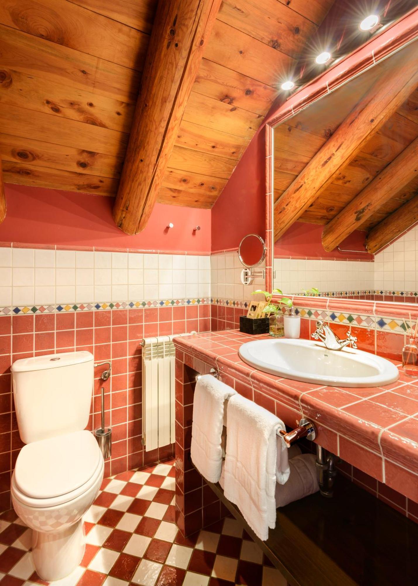 Rural El Mirador De Pirineos Hotel 4*
