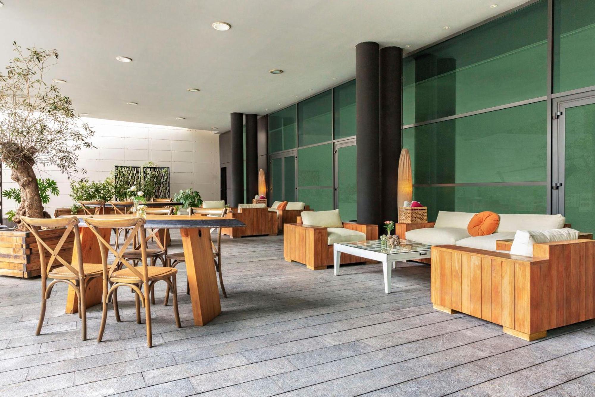 Nh Hotel 4*