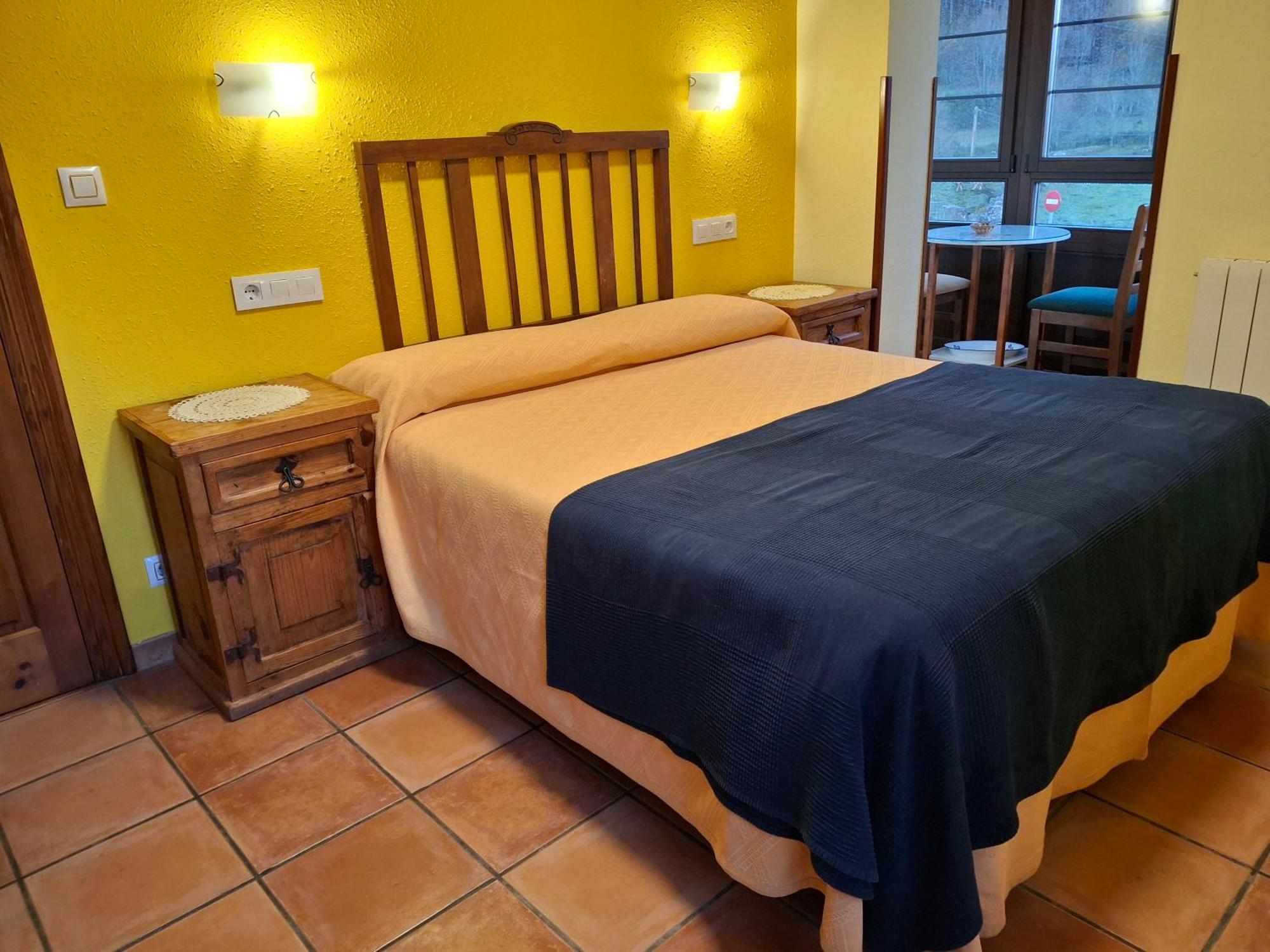 Country house La Del Auteiro