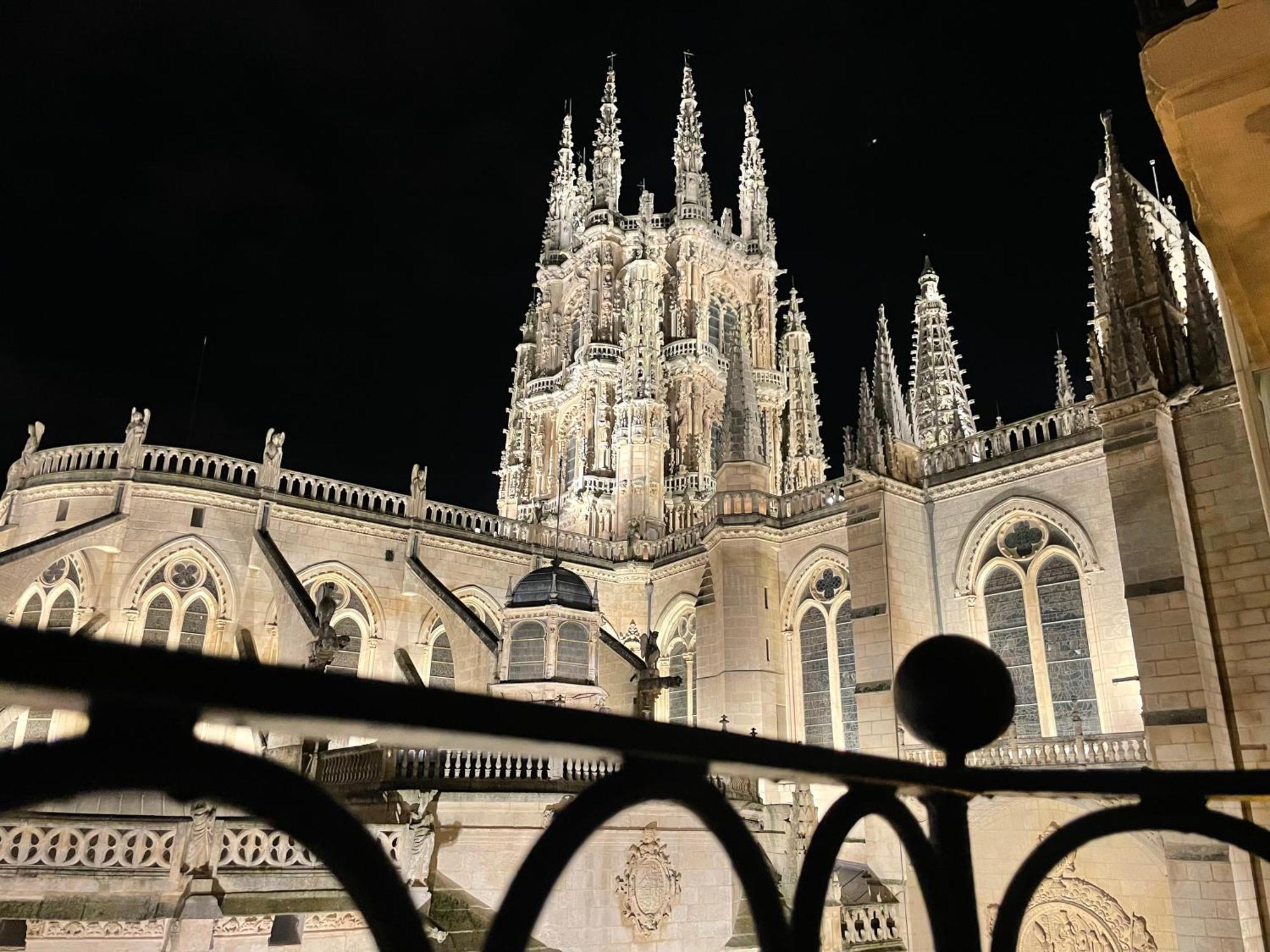 Tocando La Catedral By Exclusive Burgos