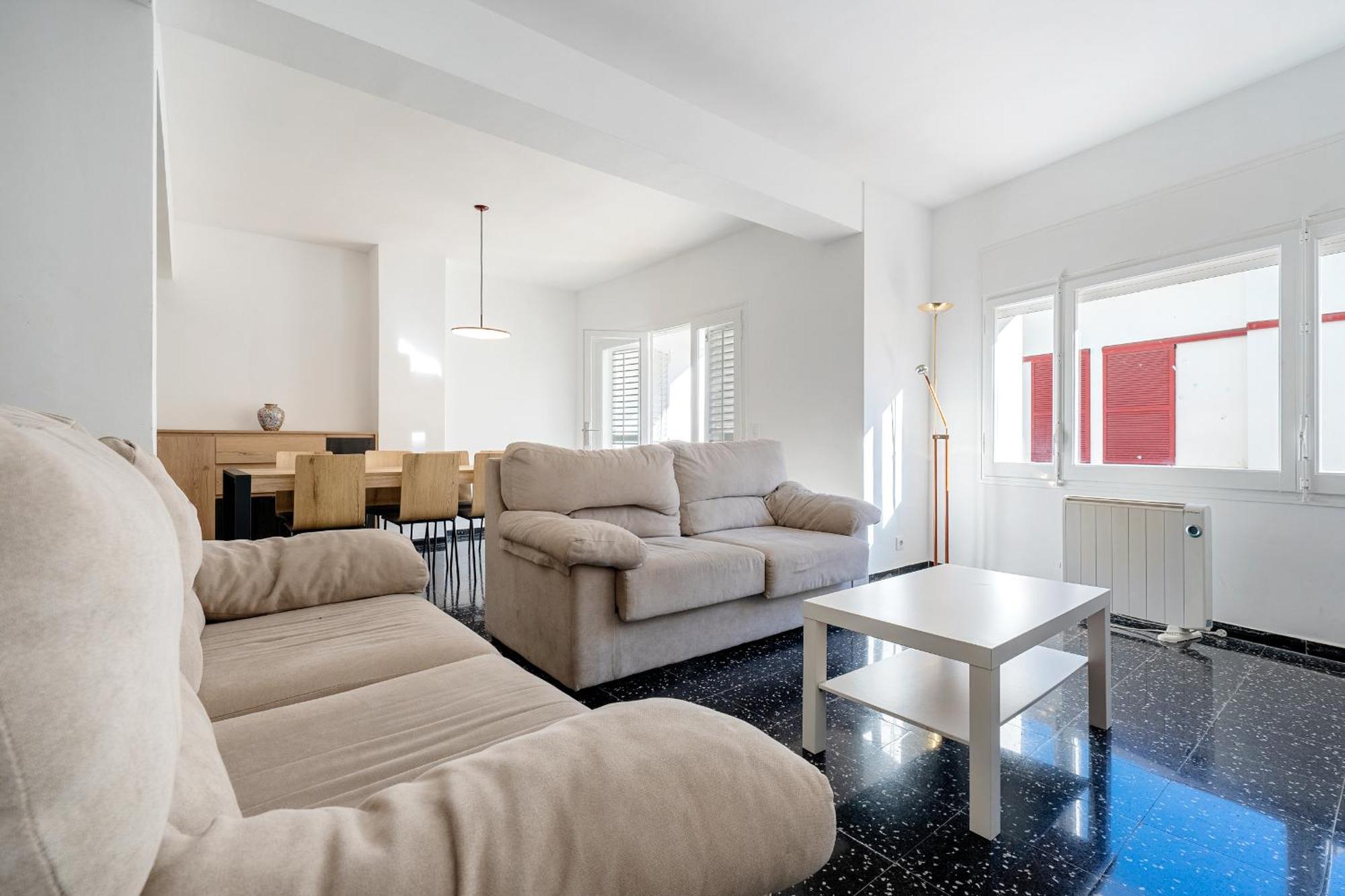 Apartment Hauzify I Riera