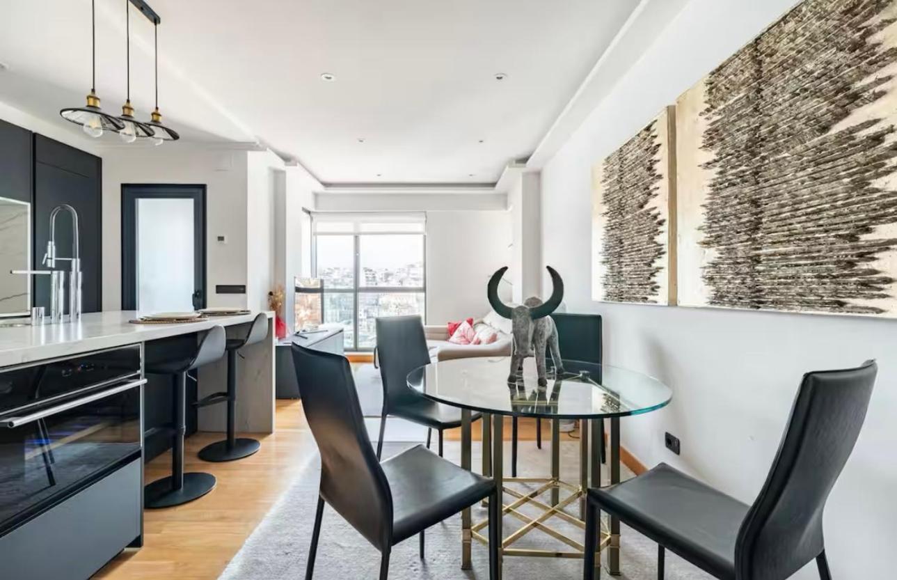 Centrico Y Moderno Con Vistas A La Ria Apartamento Vigo