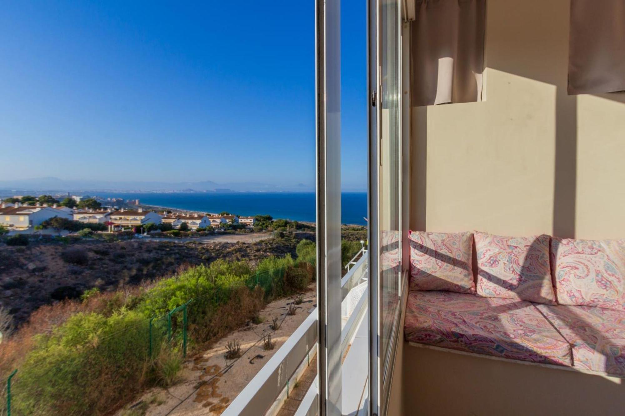 The Lookout - Seaviews & Pool * Gran Alacant