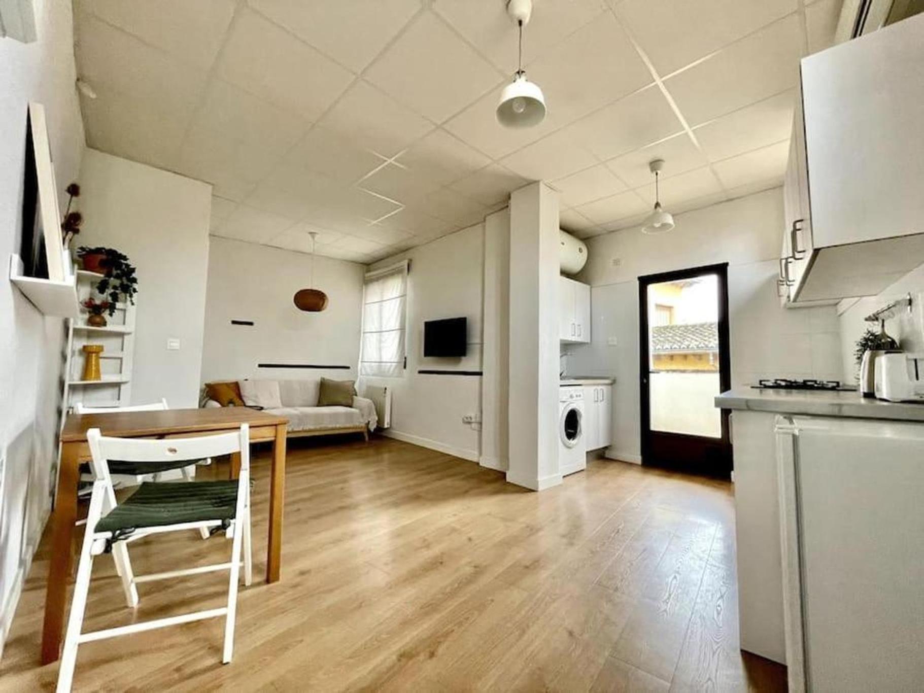 San Matias Urban Retreat With Terrace Granada