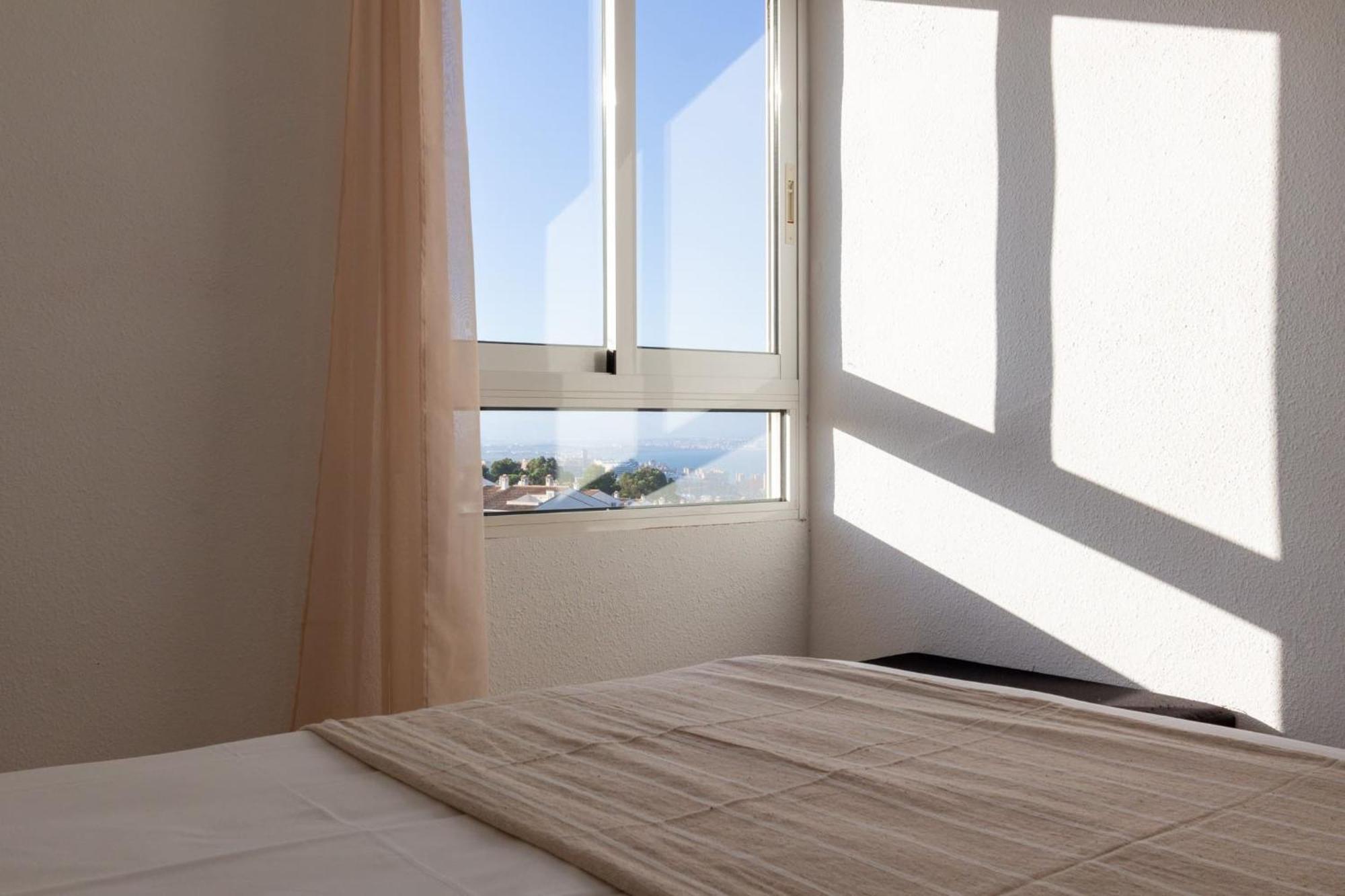 Apartment The Lookout - Seaviews & Pool *