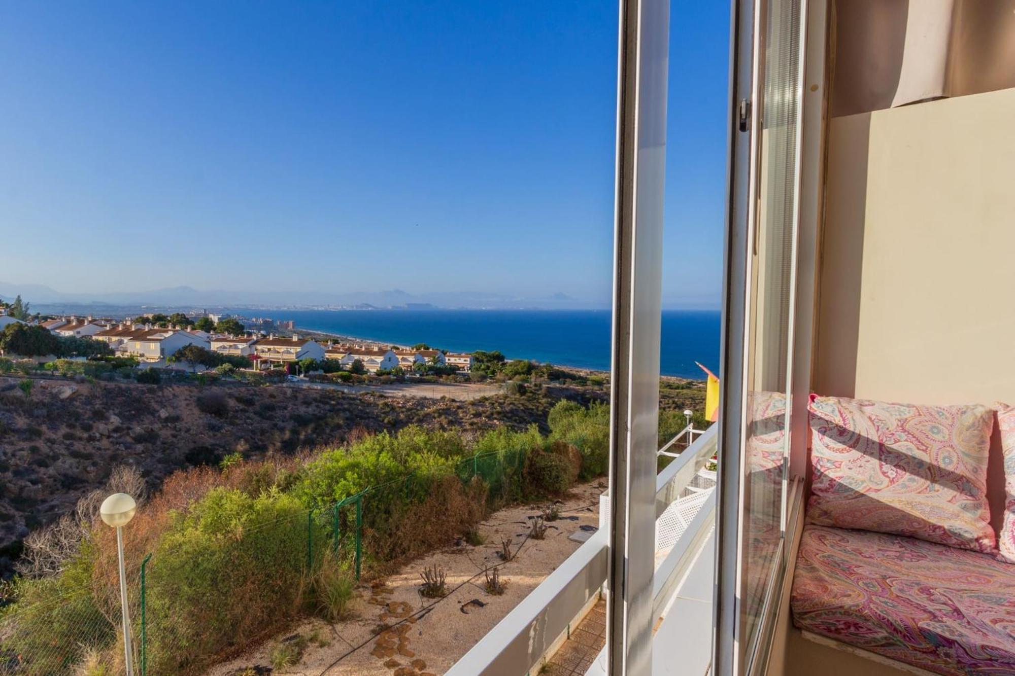 The Lookout - Seaviews & Pool Apartment Gran Alacant