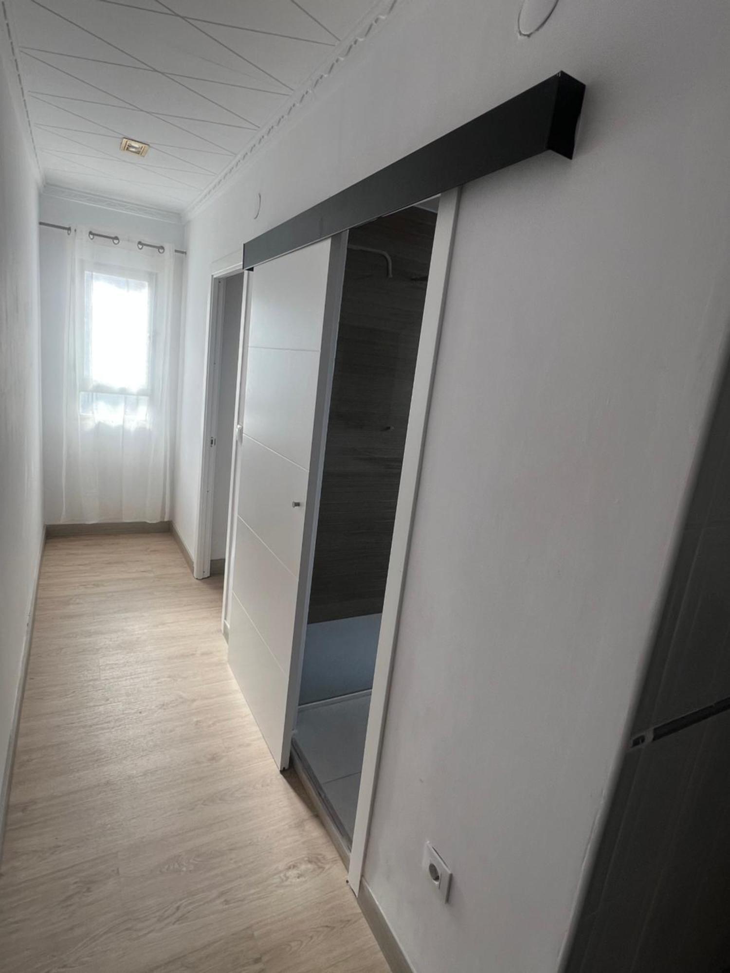 R&c Apartment *