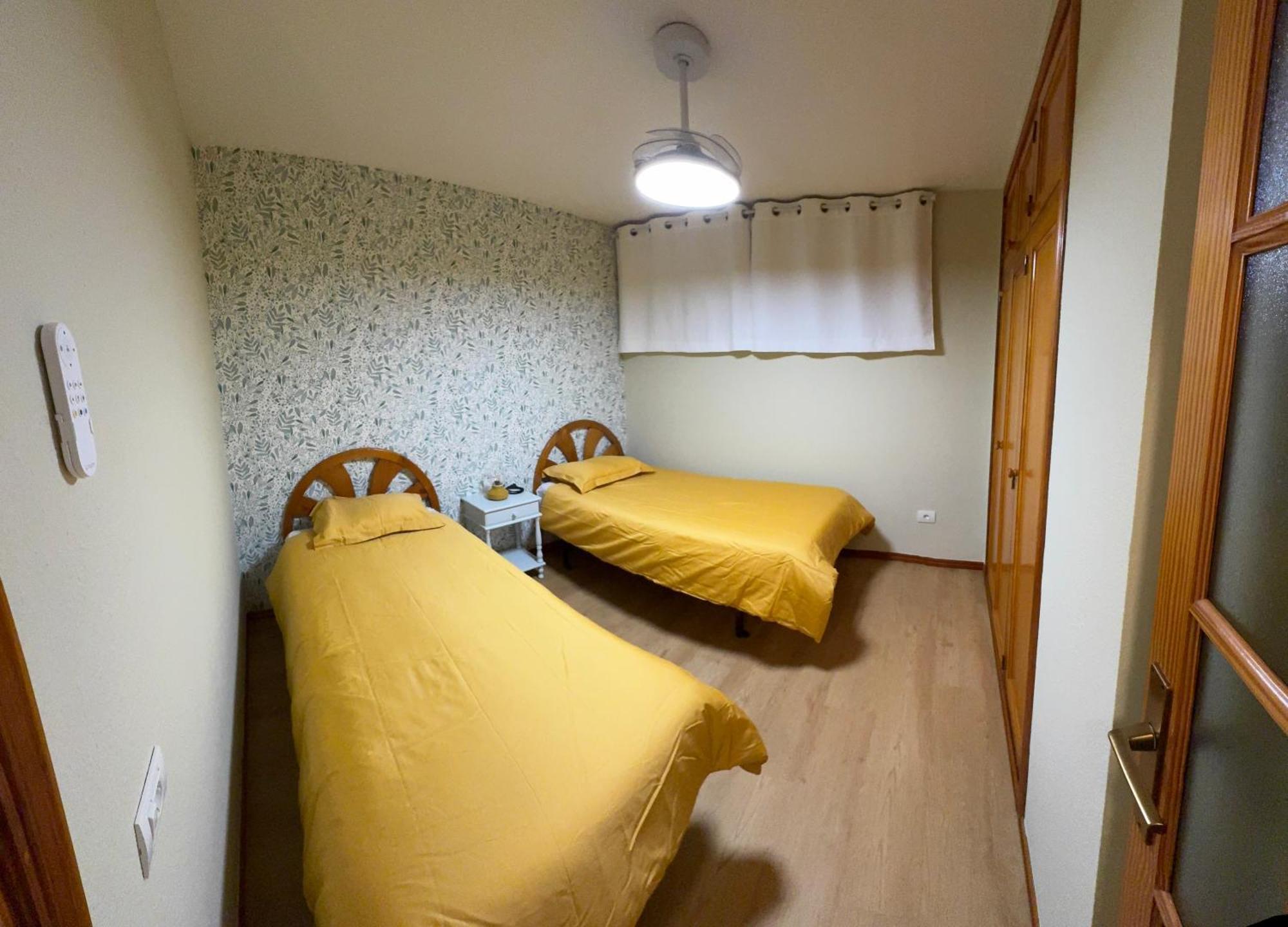 Apartamento Precioso Frente Al Mar, Parking Y Club Deportivo *