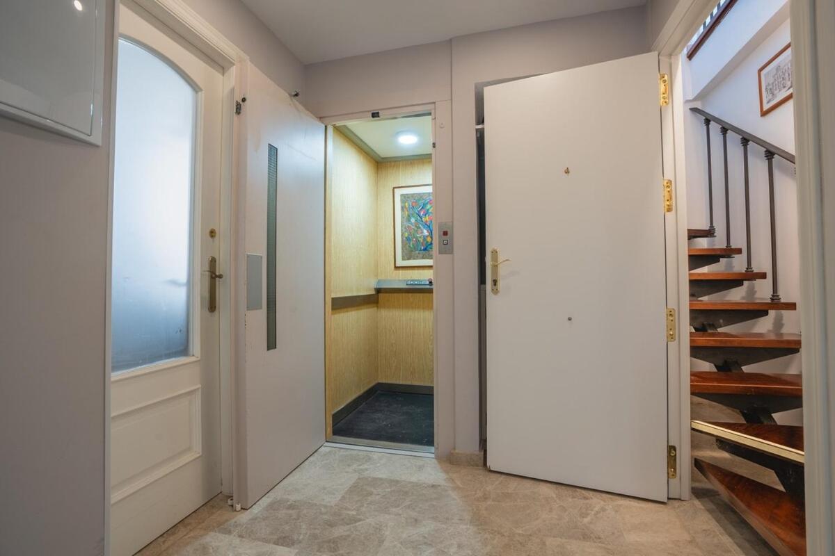 Penthouse With Sea Views Alamos Apartamento