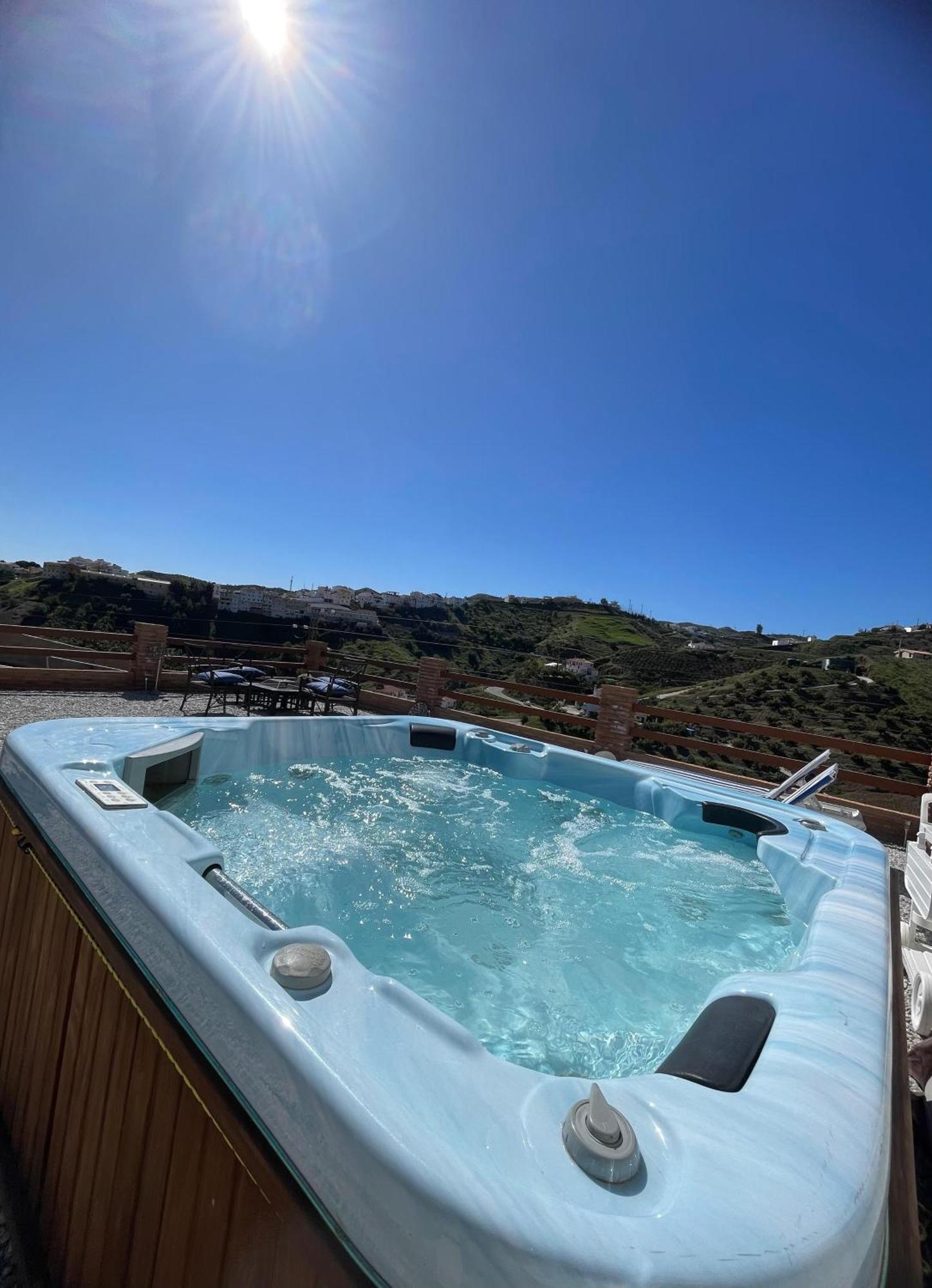 Evans Realty Bq Casa Vallejo & Jacuzzi & Bbq & Vistas Chalet