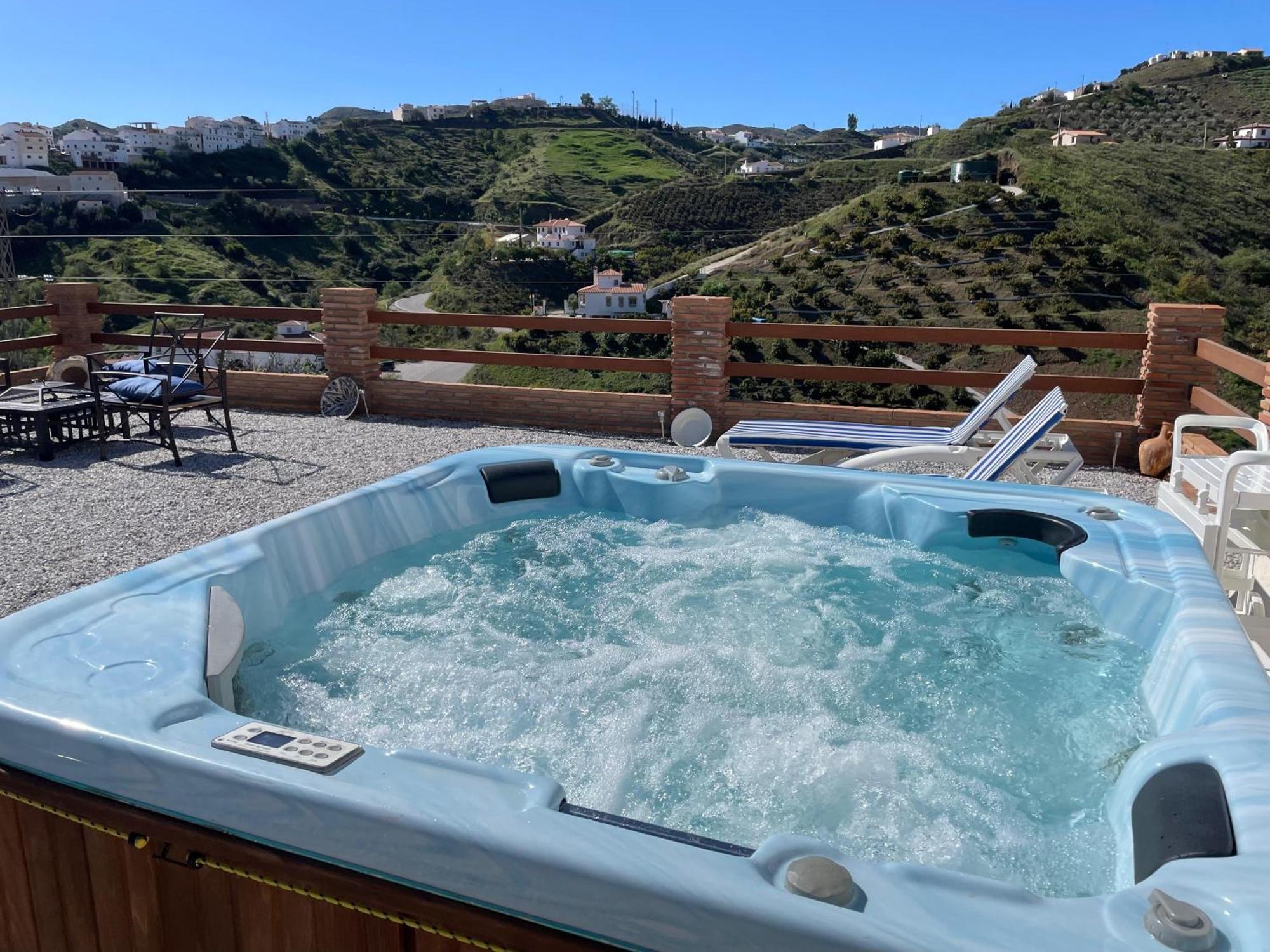 Evans Realty Bq Casa Vallejo & Jacuzzi & Bbq & Vistas *
