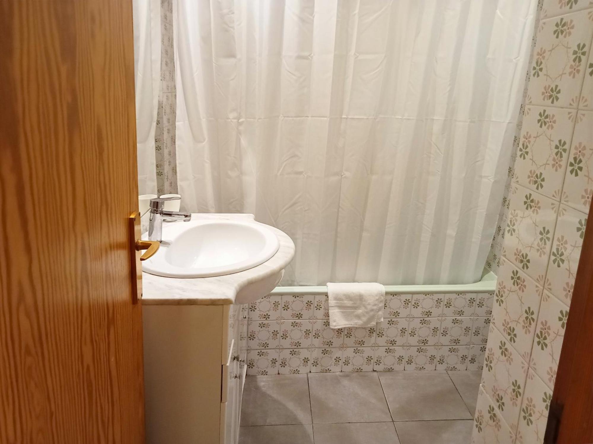 Apartamento Valle De Tena - Biescas *