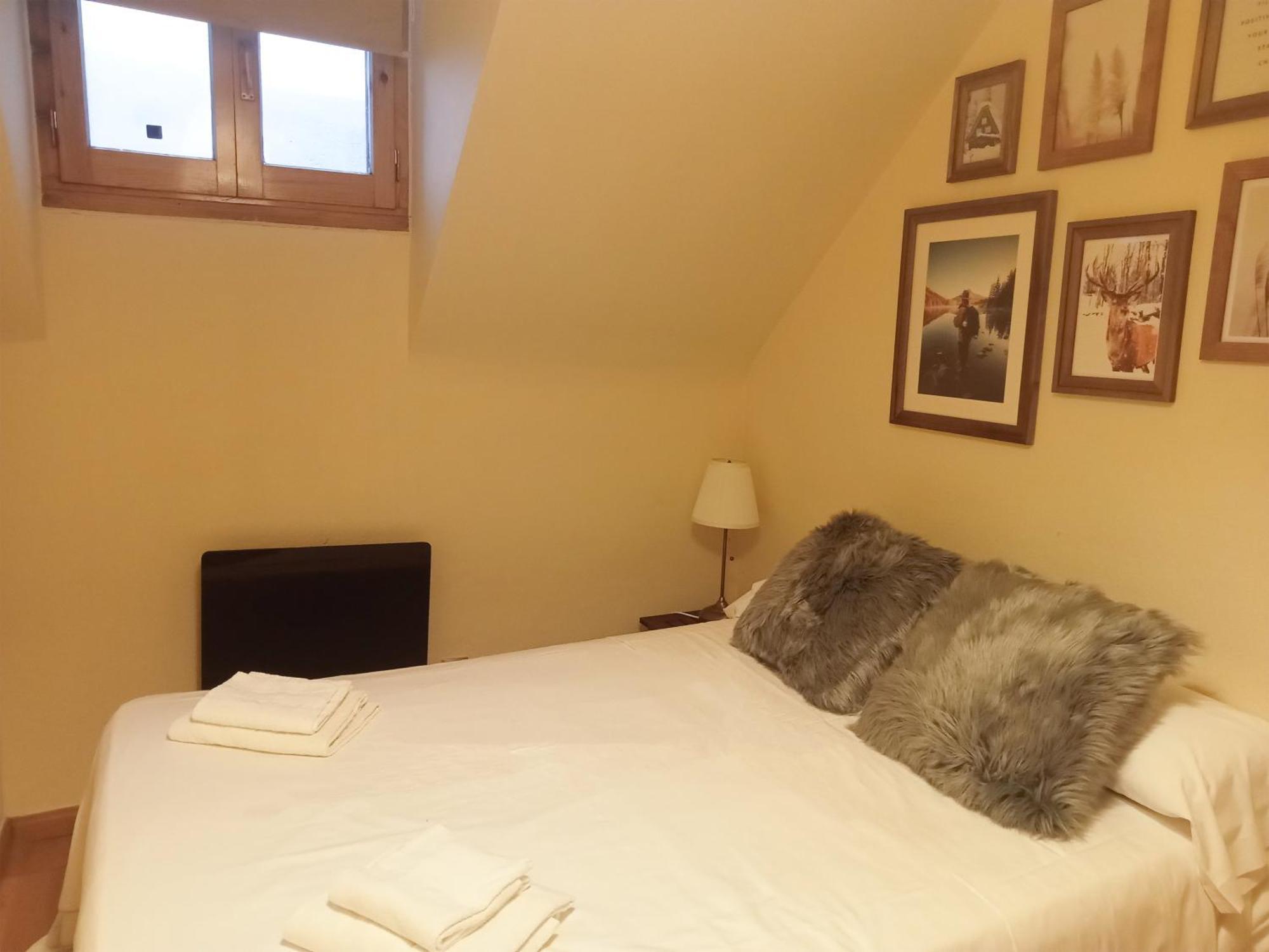Valle De Tena - Biescas Apartamento