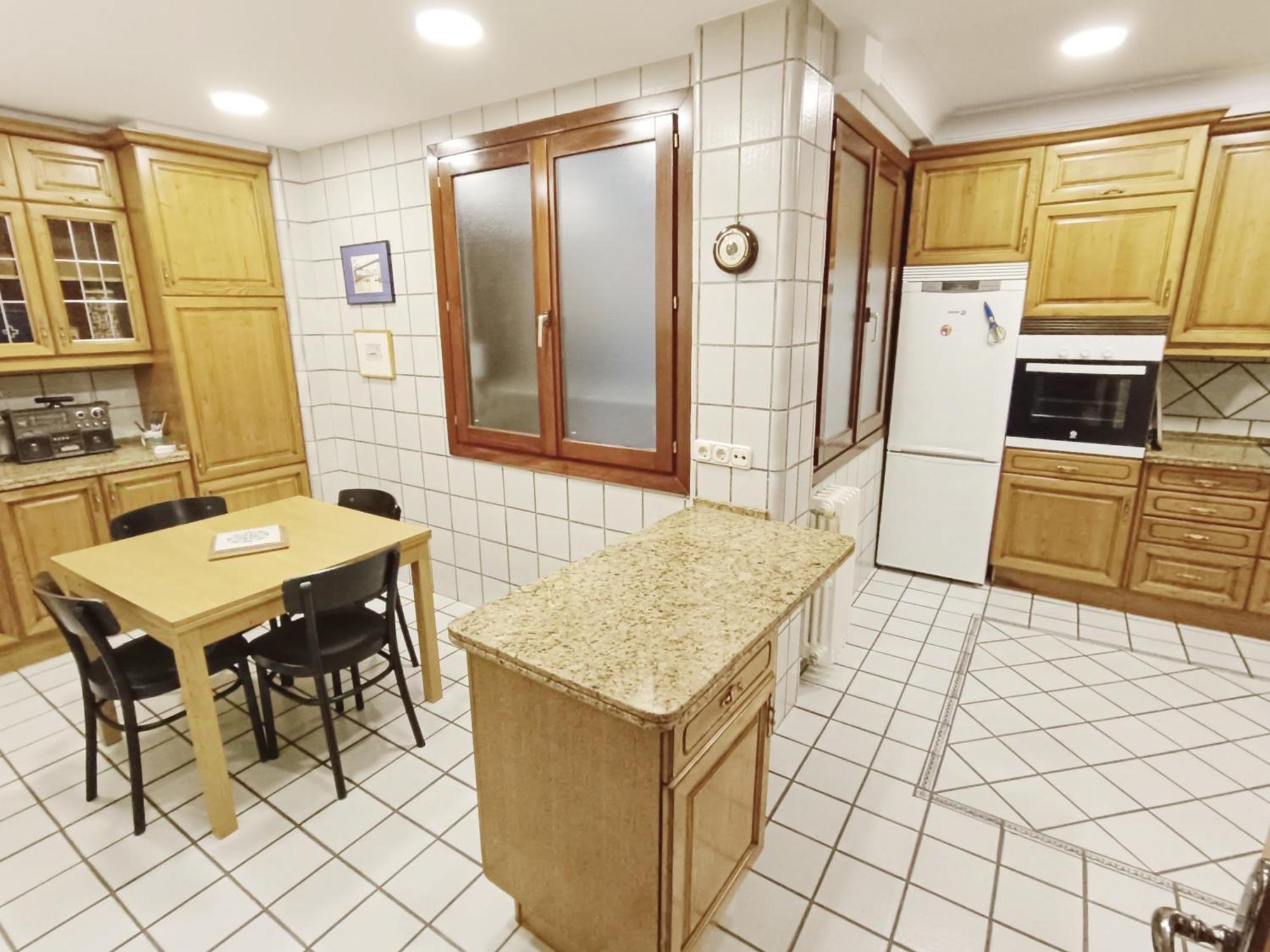 Amplio Y Confortable Playa Zurriola Smart Tv Apartamento *