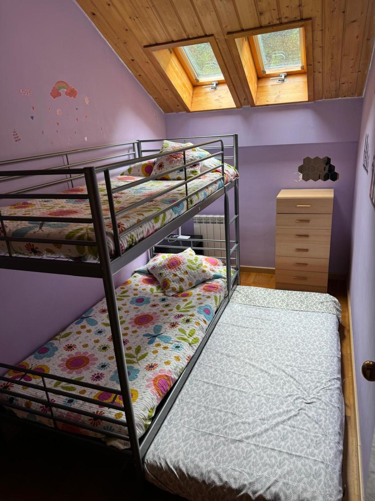 Holiday home Adosado En Con Wifi