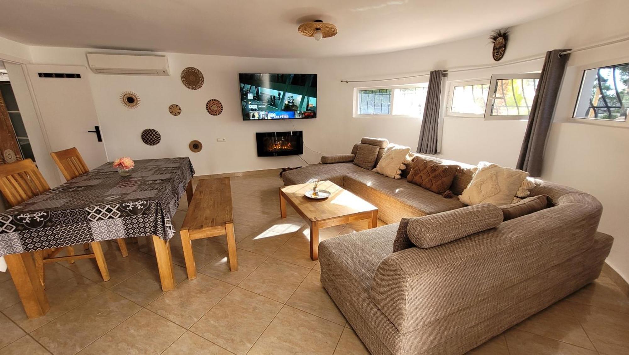 Apartment Casa Caledonia - Dans Avec Jardin Arbore Et Piscine A 500 M De La