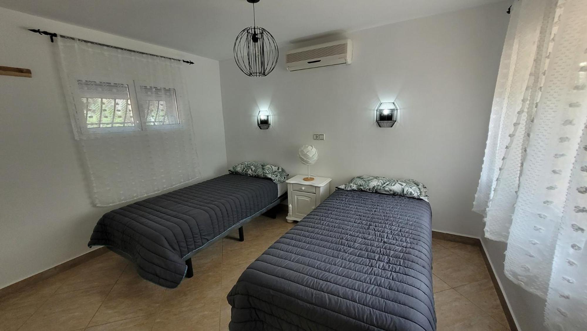 Casa Caledonia - Dans Avec Jardin Arbore Et Piscine A 500 M De La Apartment Benissa