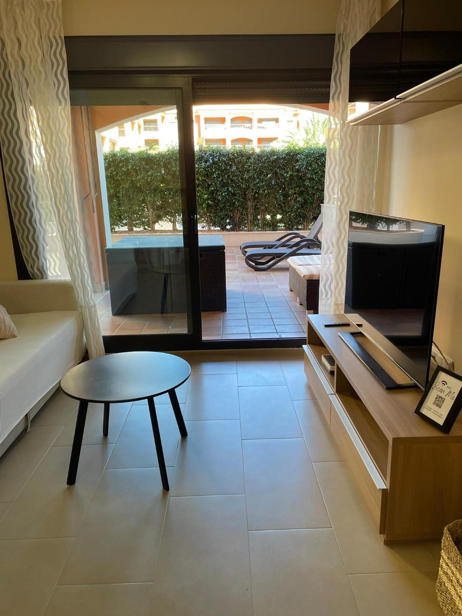 Apartment Hogar Brisa De Marinas Acogedor Con Amplia Terraza Y Acceso Directo A Piscinas-comfortable With Spacious Terrace And Direct Pool Access