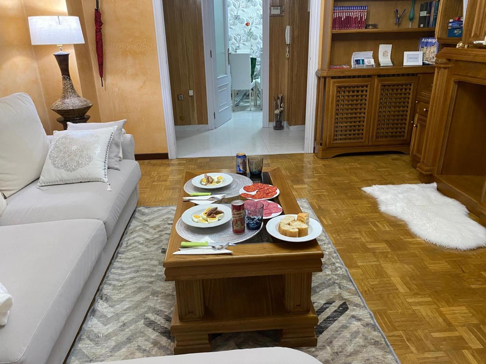Army Deluxe Apartamento Astorga