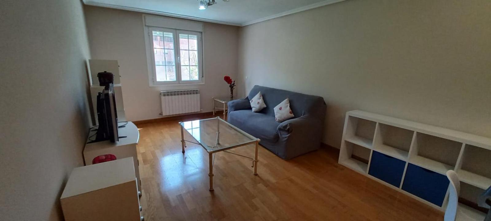 Con 3 Y Garaje A 10 Minutos De Apartment