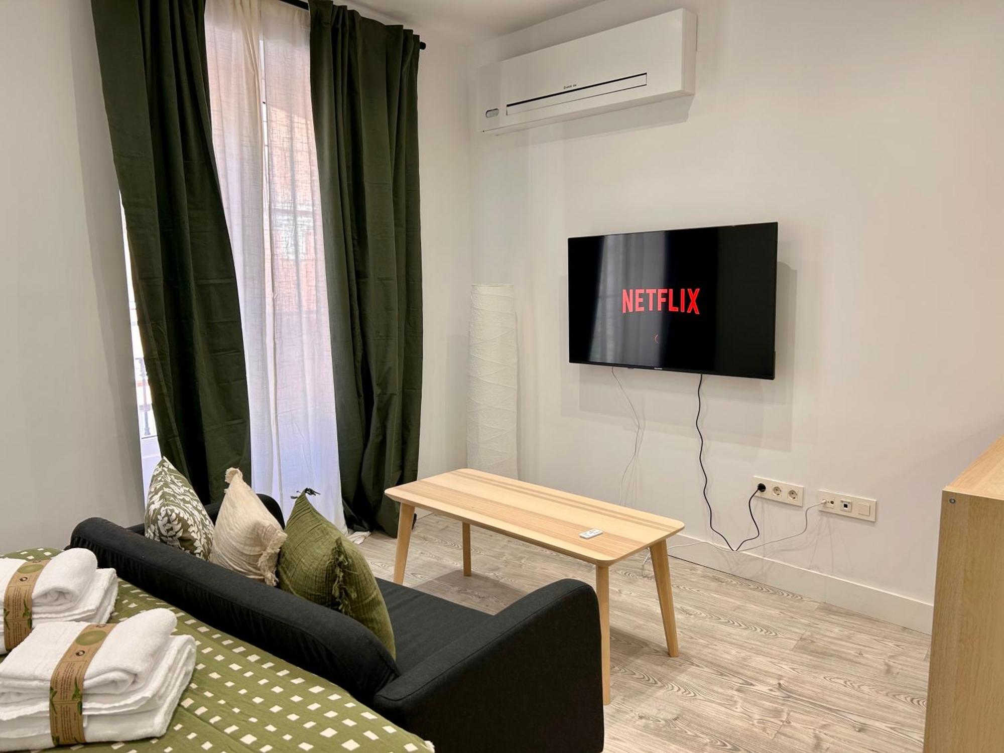 Insidehome Ciudad Del Cine Apartamento Valladolid