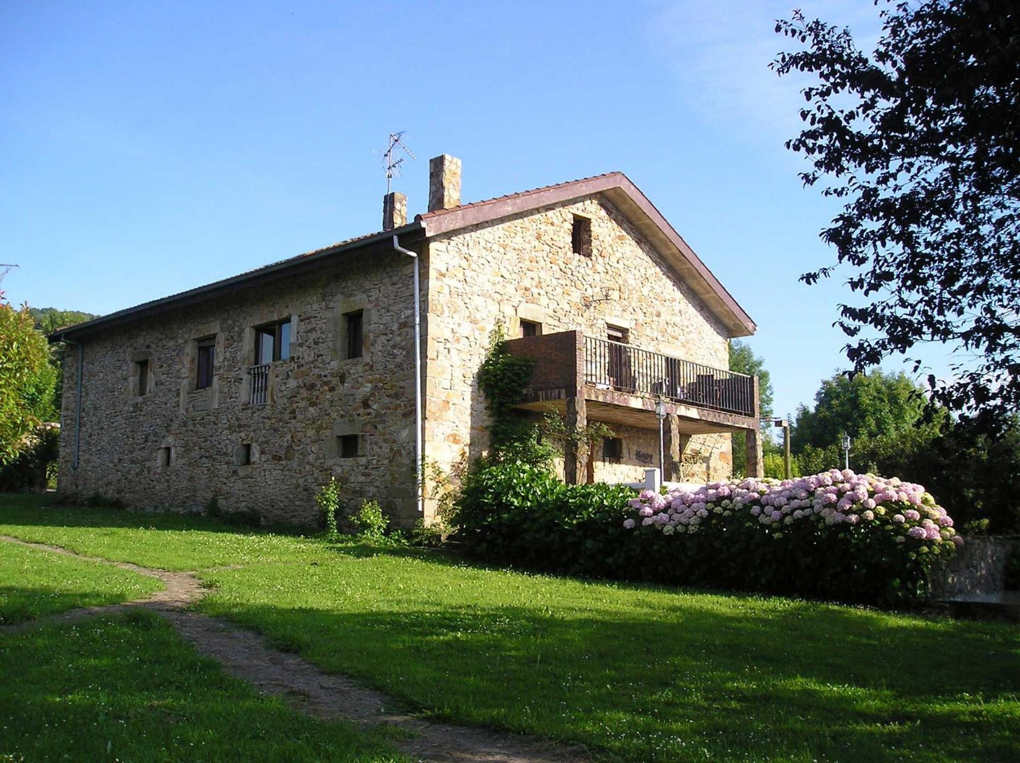 Holiday home Casa Bezales En Cantabria *