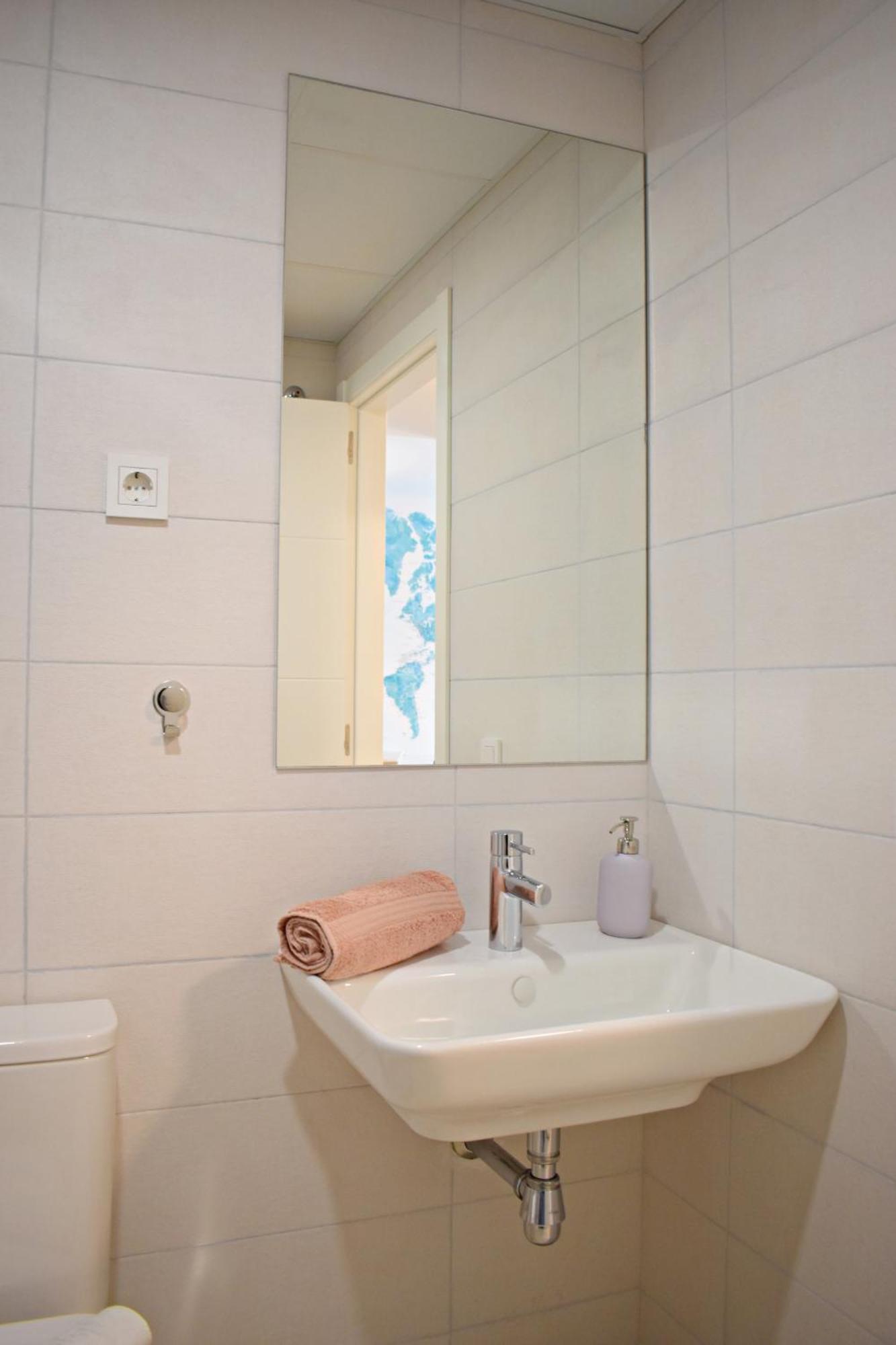 Apartamento Malagueta's Cozy With Parking And Swimming Pool *