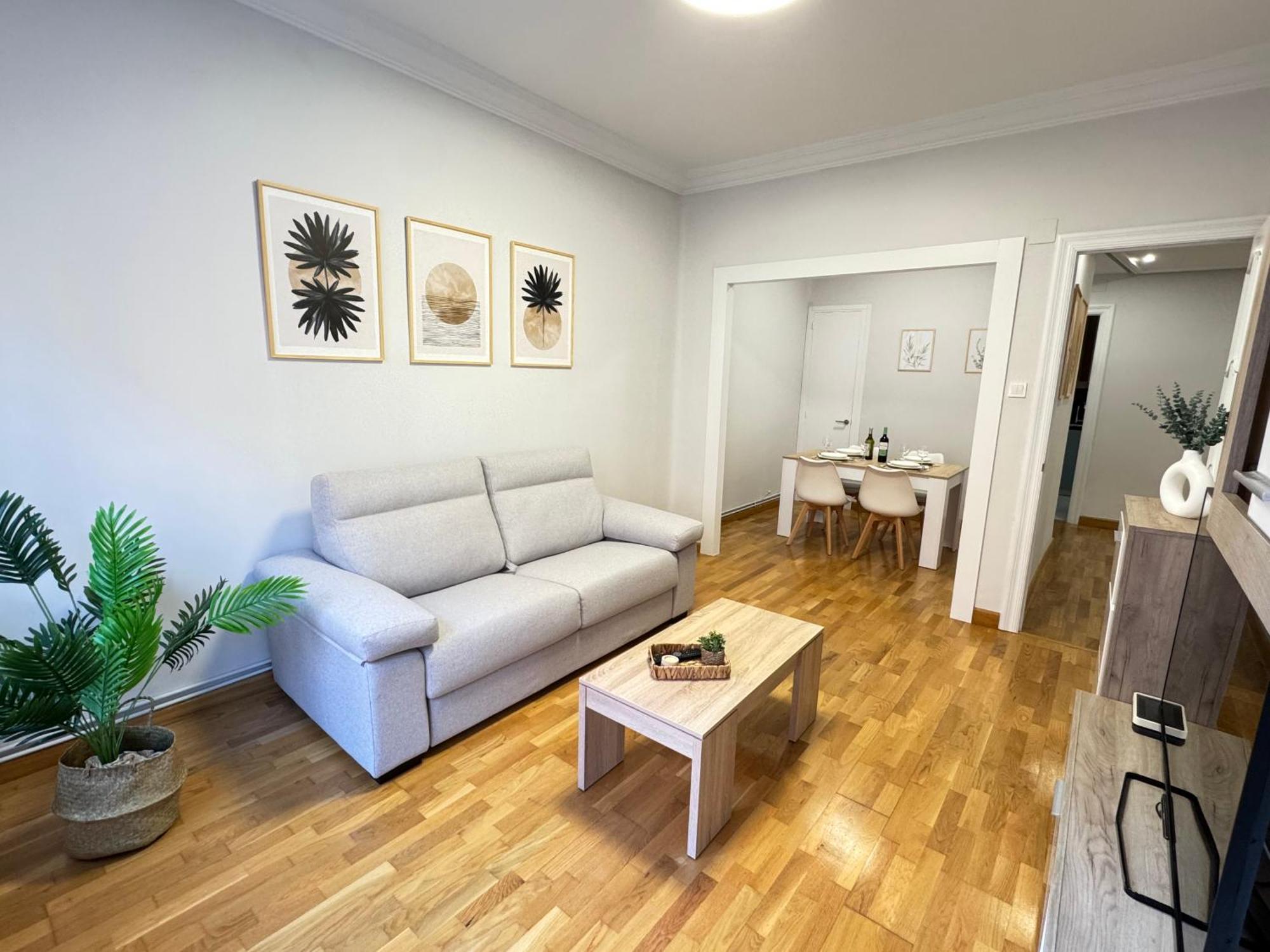Rioja Centro Ayuntamiento By Apartamento