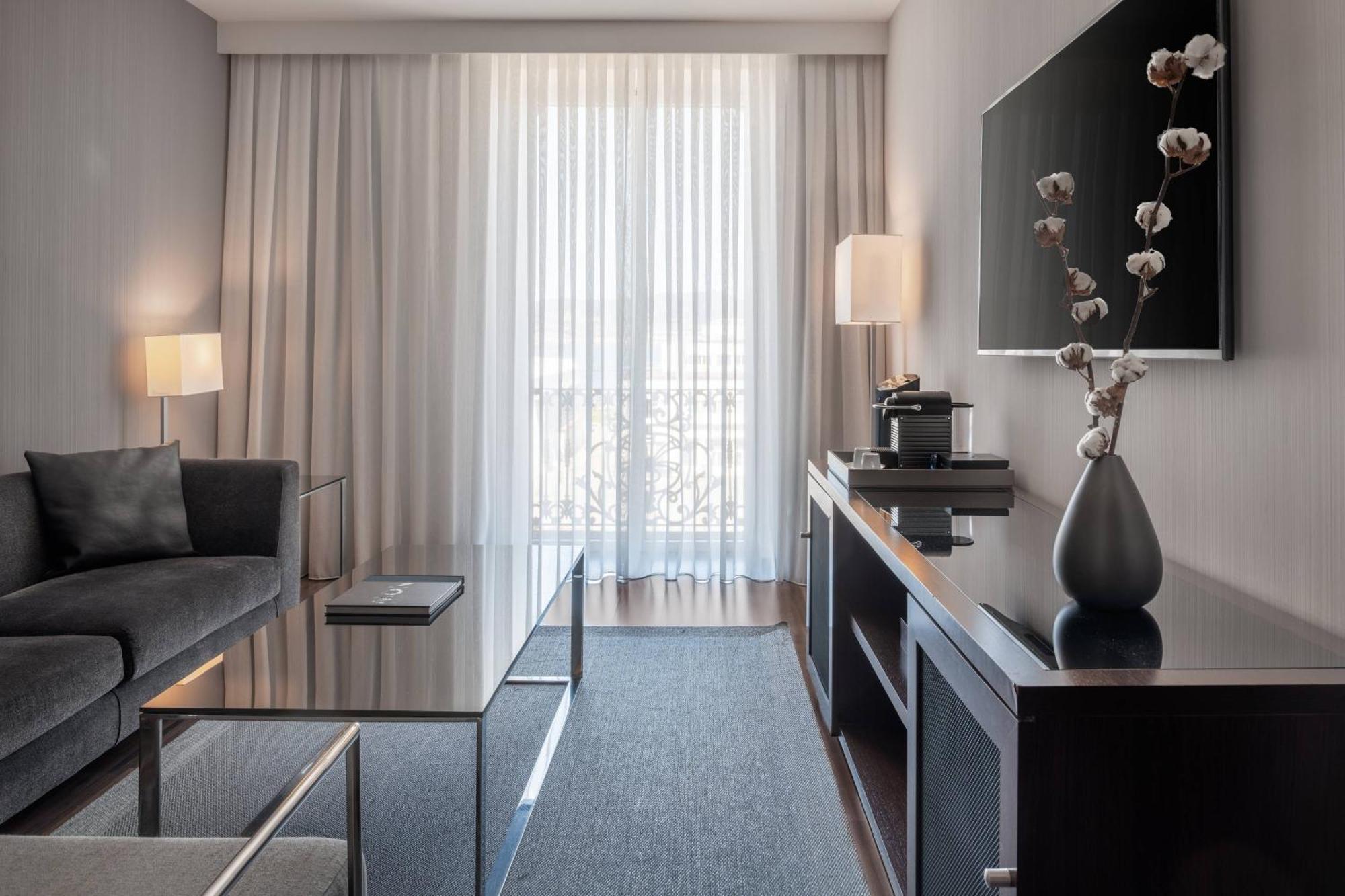 Ac Palacio Universal By Marriott