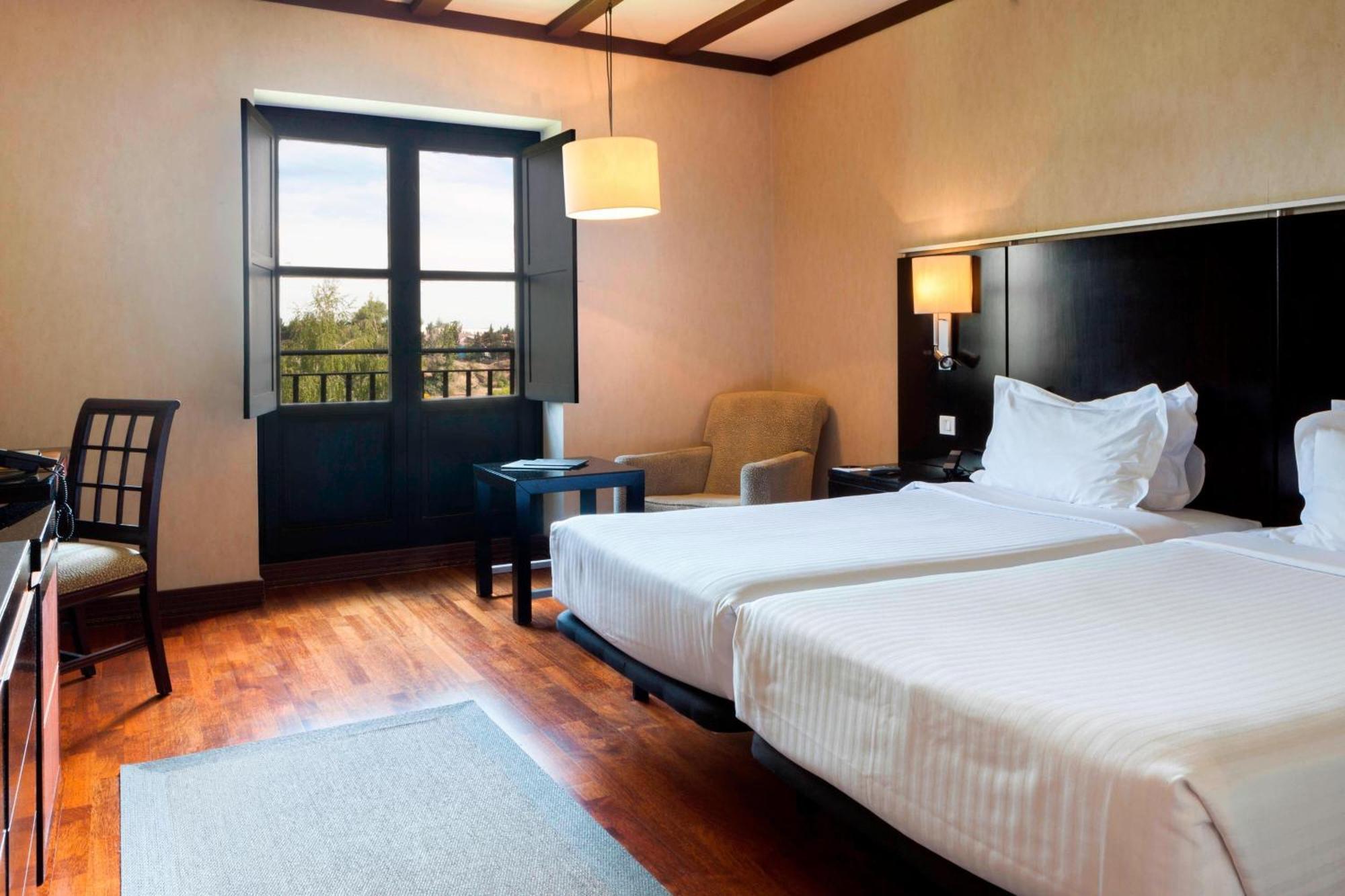 Hotel Ac Palacio De Santa Ana By Marriott 5*