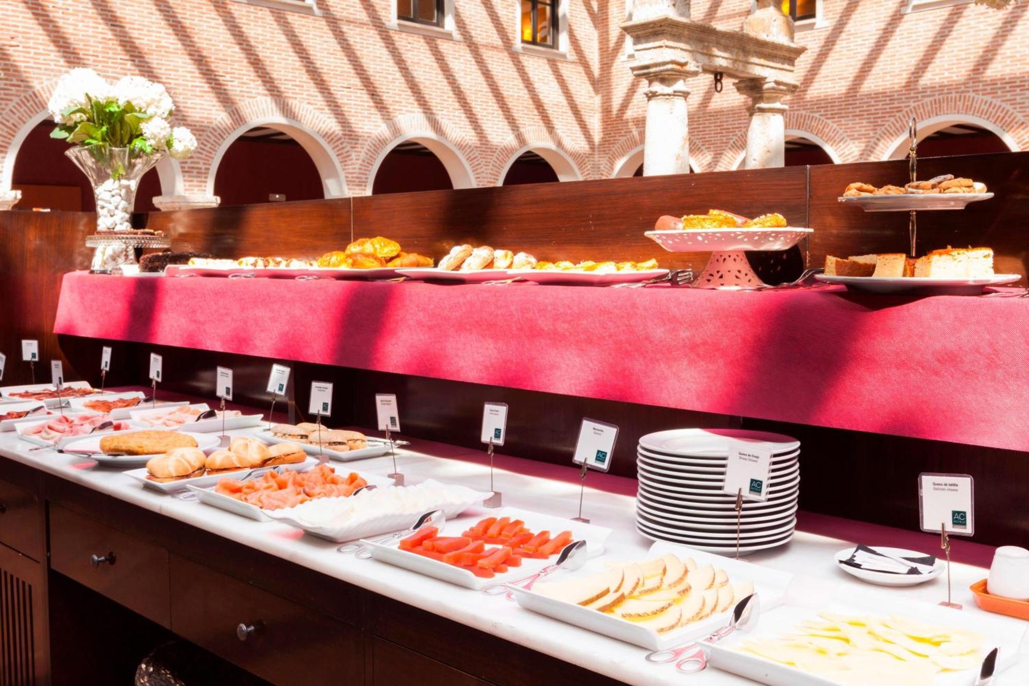 Hotel Ac Palacio De Santa Ana By Marriott Valladolid