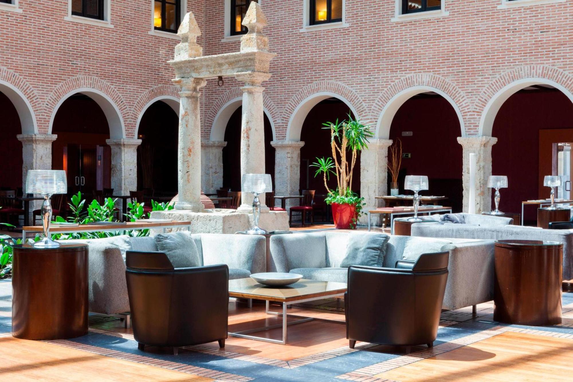 Ac Palacio De Santa Ana By Marriott 5*