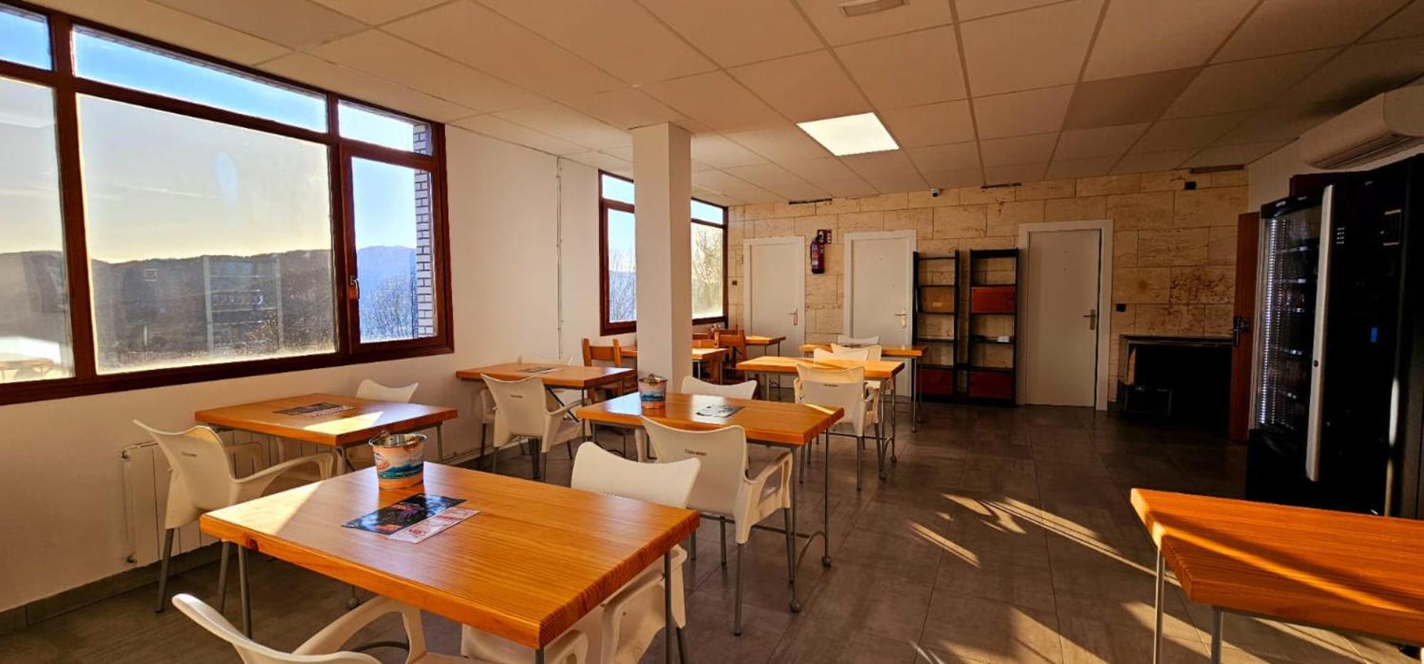Hotel Artxanda Bilbao, Parking Gratuito En El Exterior Junto Al Hotel (Adults Only) Hotel *