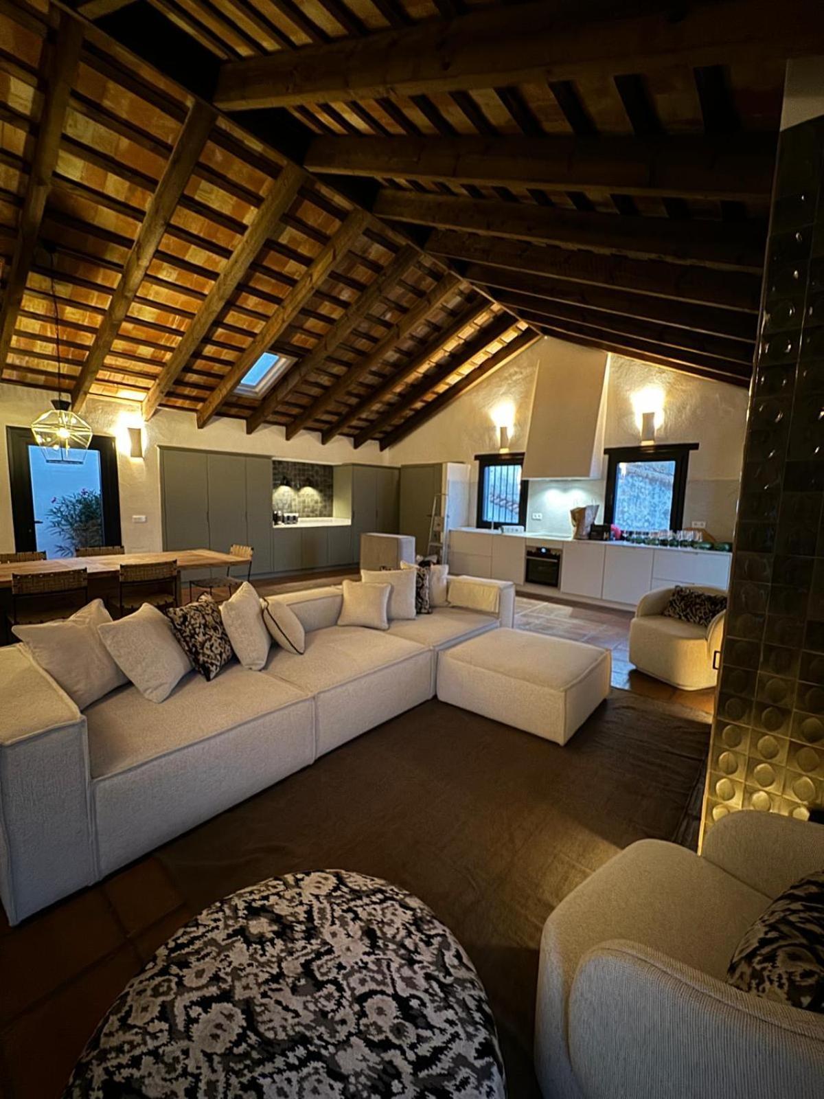 Beautiful With Pool And Views Jimena De La Frontera