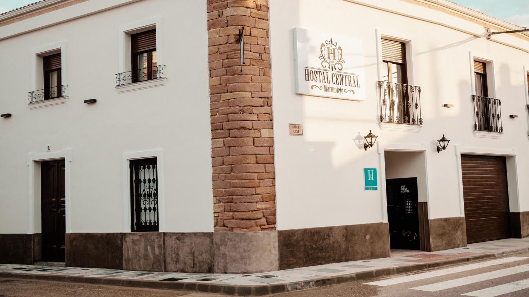 Pensión Hostal Central Marmolejo Marmolejo
