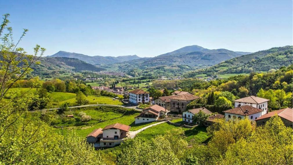 Casa Larranea, Espaciosa En El Corazon Del Baztan *