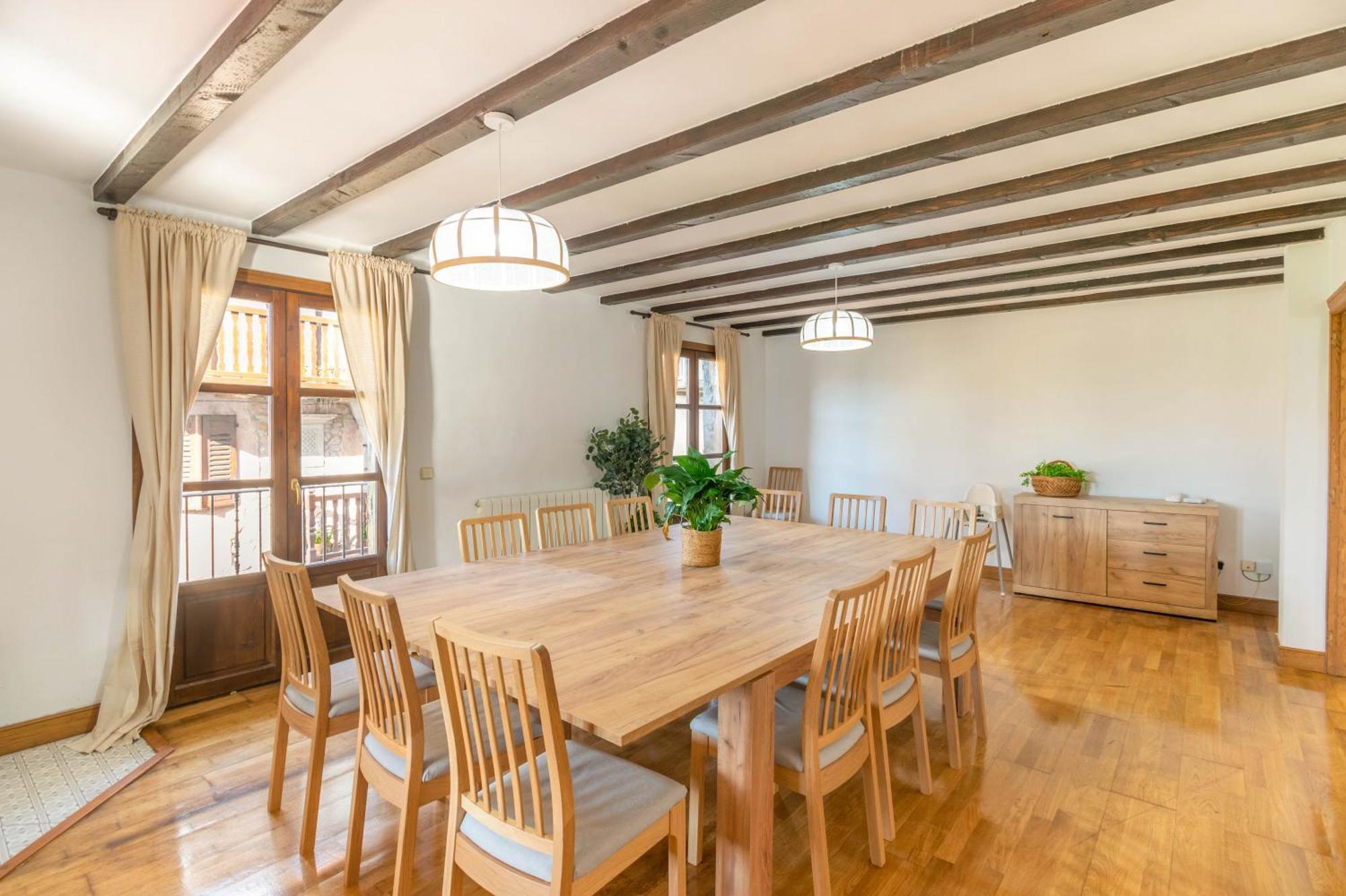 Chalet Casa Larranea, Espaciosa En El Corazon Del Baztan Arizcun