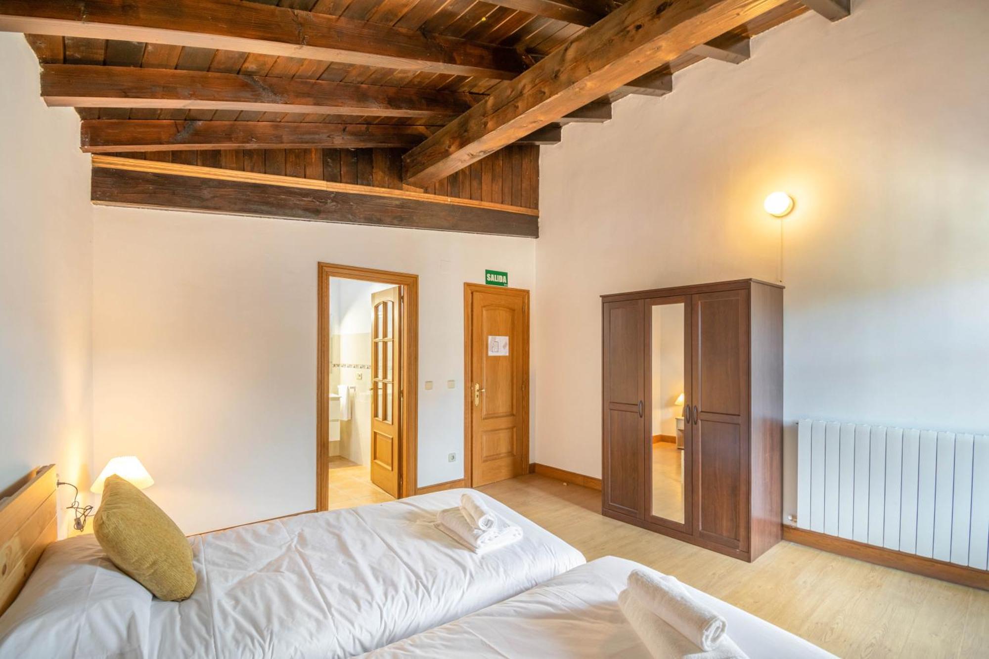 Casa Larranea, Espaciosa En El Corazon Del Baztan Chalet *