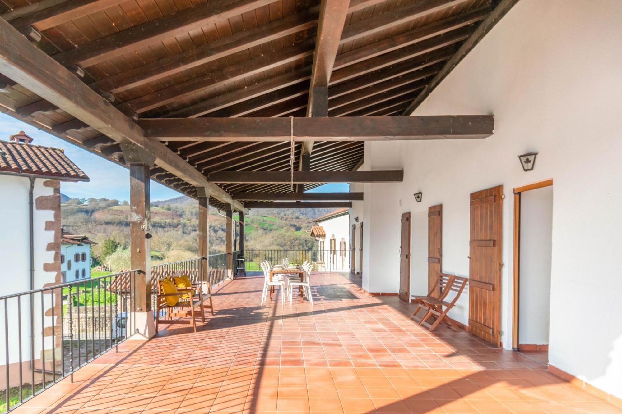 Chalet Casa Larranea, Espaciosa En El Corazon Del Baztan