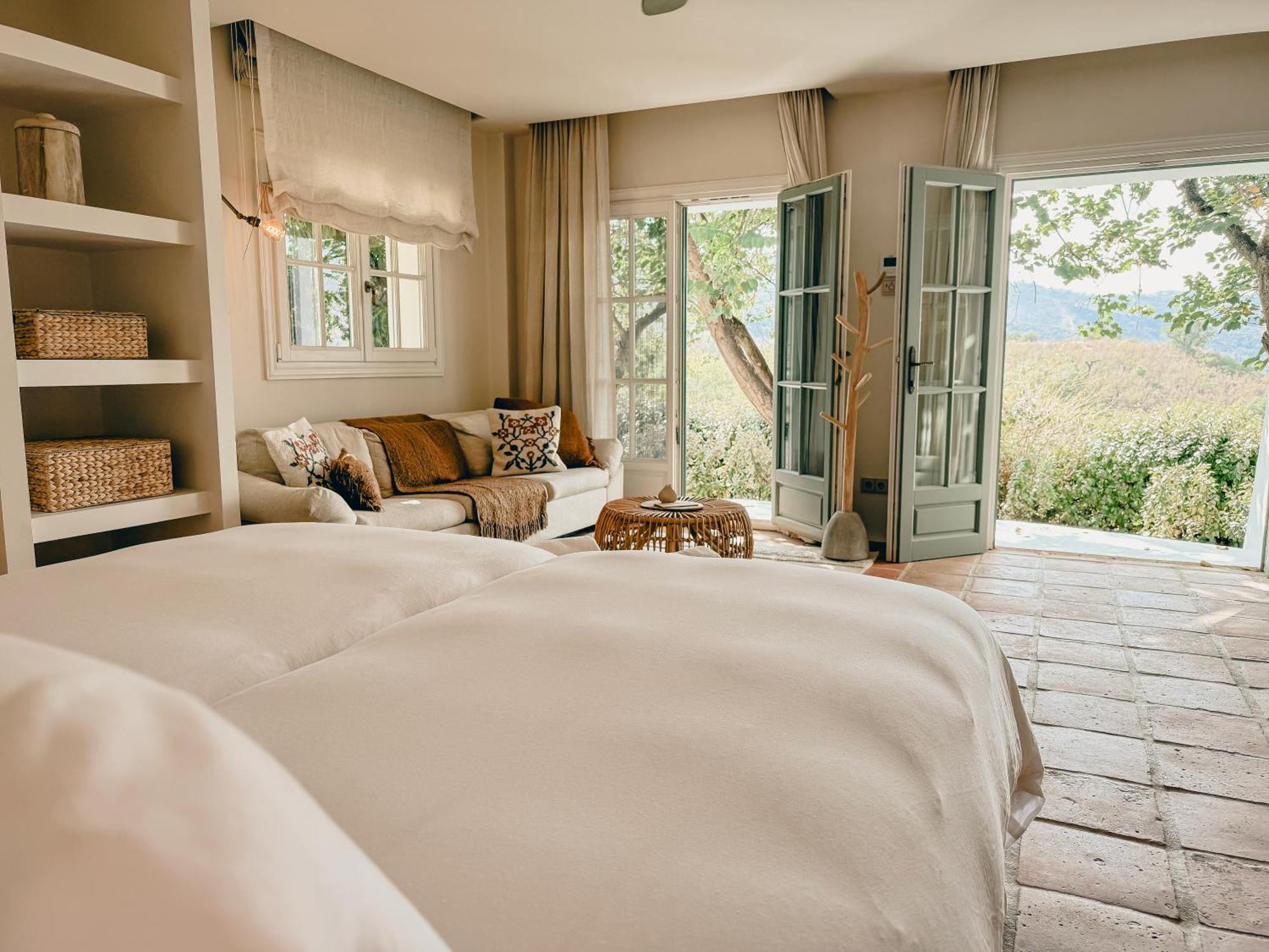 Bed & Breakfast Viluz - Wellbeing Marbella